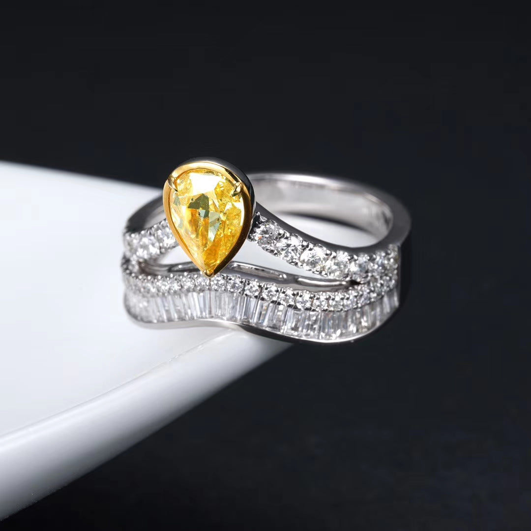 1-Carat Yellow Diamond Crown Ring - Luxurious Jewelry Piece - Yellow Diamond Ring