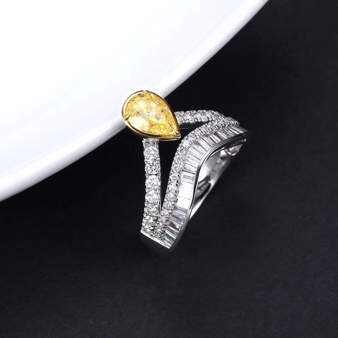 1-Carat Yellow Diamond Crown Ring - Luxurious Jewelry Piece - Yellow Diamond Ring