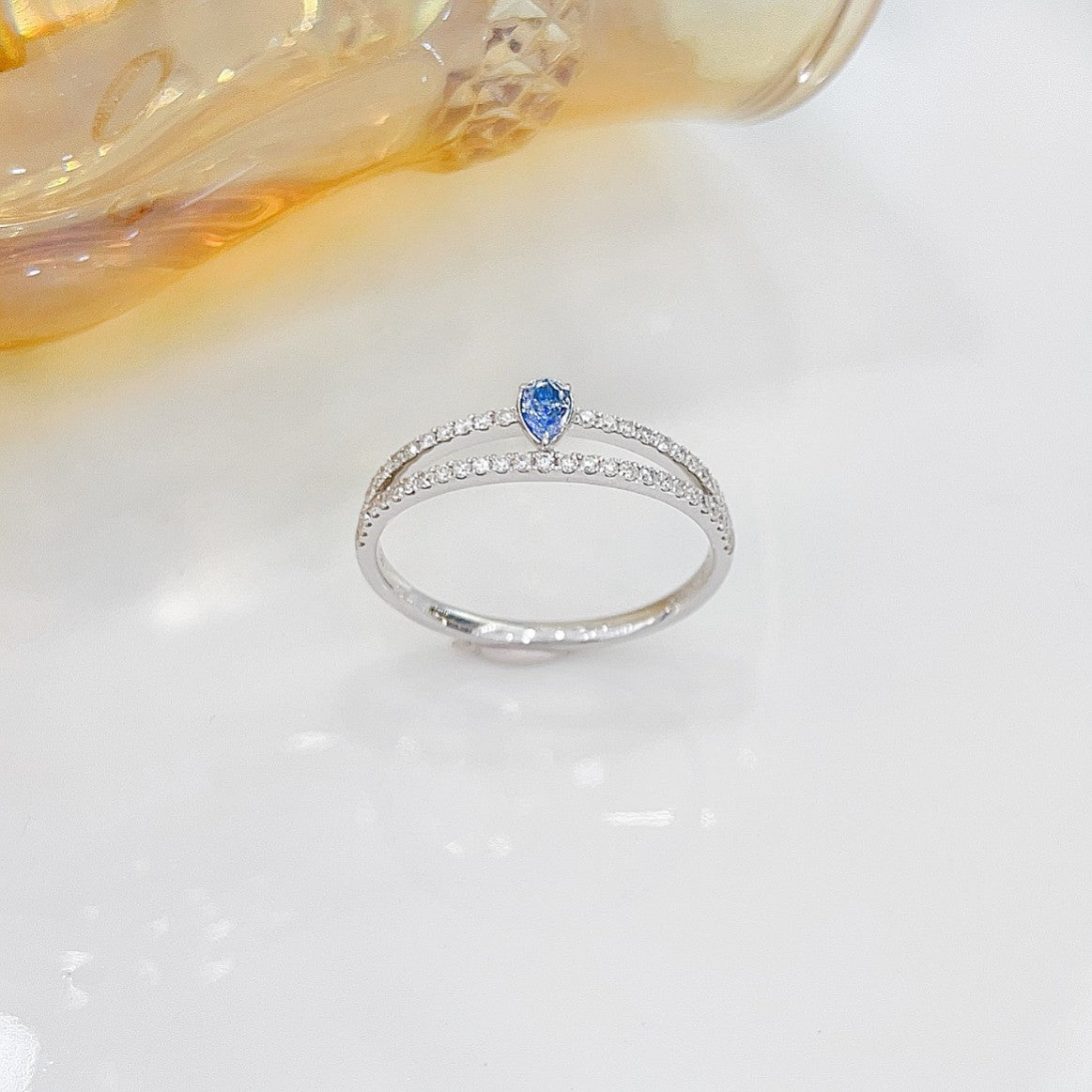 18K Blue Diamond Drop Hollow Ring | Exquisite Jewelry Piece - Blue Diamond Ring