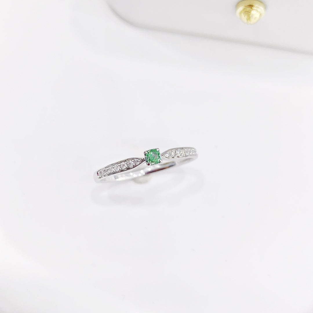 18k Cushion-Cut Colored Diamond Rings - Exquisite Jewelry Collection - Green Diamond Ring