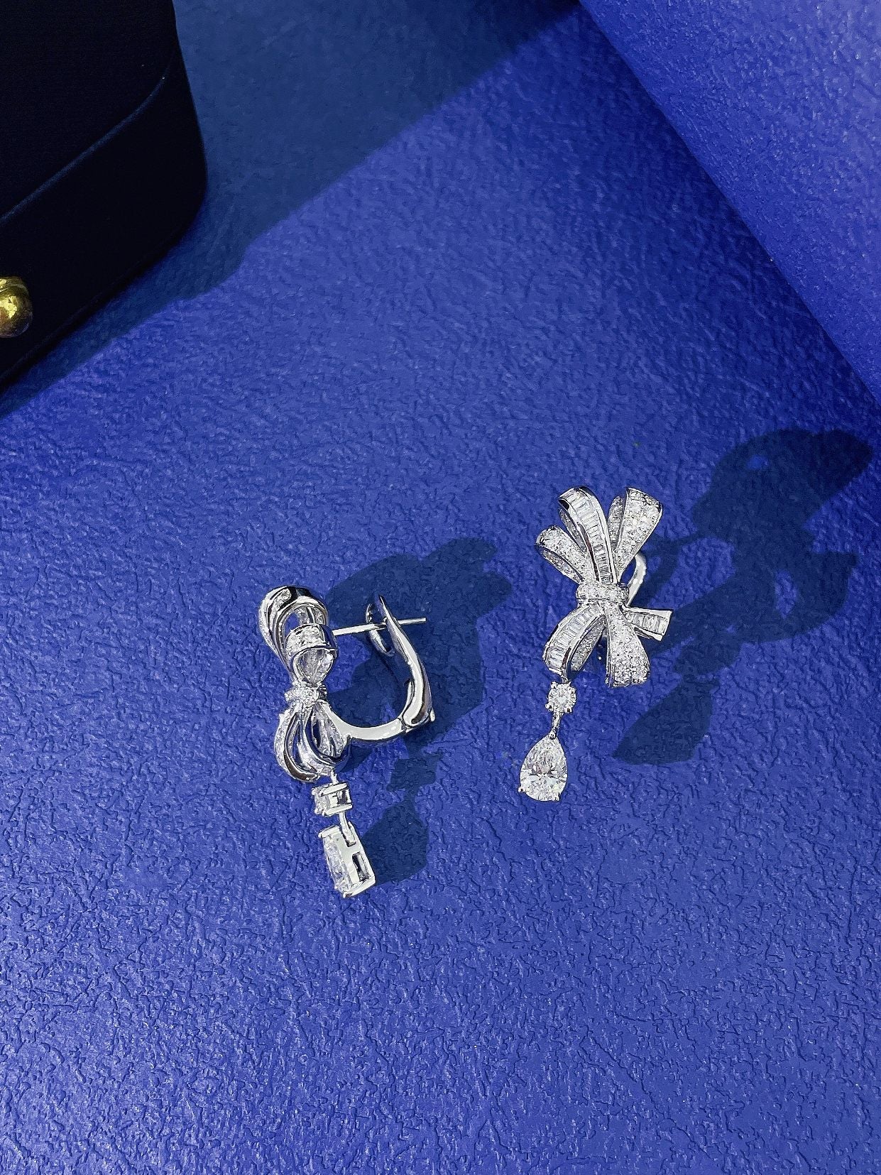 18K Diamond Bowknot Drop Earrings - Elegant Jewelry Piece Jeweler.Jewelry