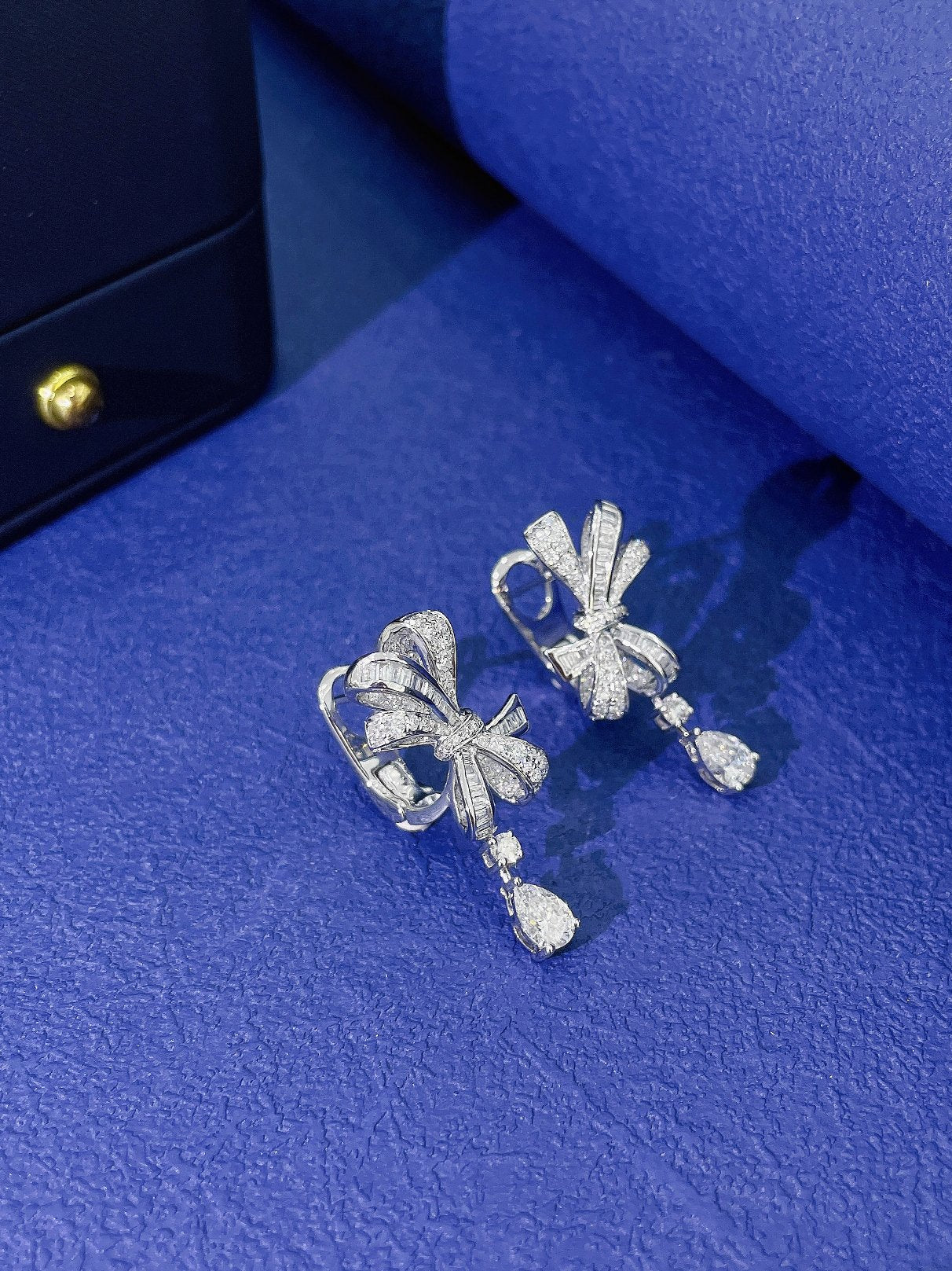 18K Diamond Bowknot Drop Earrings - Elegant Jewelry Piece Jeweler.Jewelry