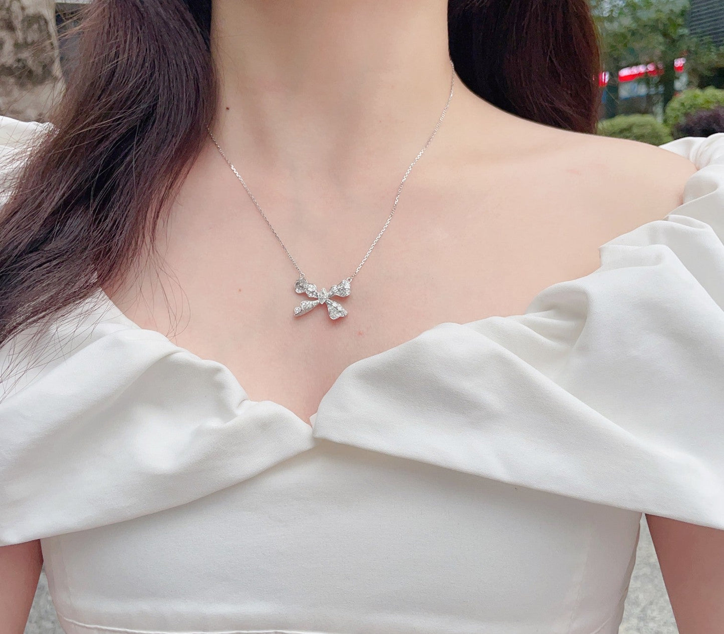 18K Diamond Bowknot Pendant Necklace - Elegant Jewelry Piece - White Diamond Necklace