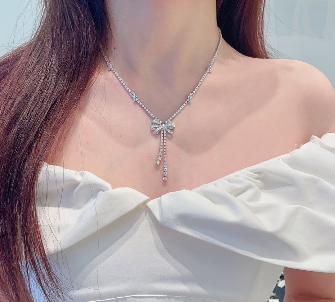 18K Diamond Bowknot Tassel Pendant Necklace - Elegant Jewelry Choice - White Diamond Chain