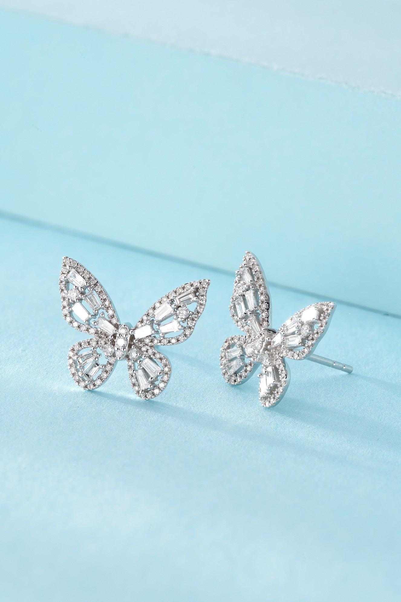 18K Diamond Butterfly Earrings – A Jewelry Staple - Jeweler.Jewelry