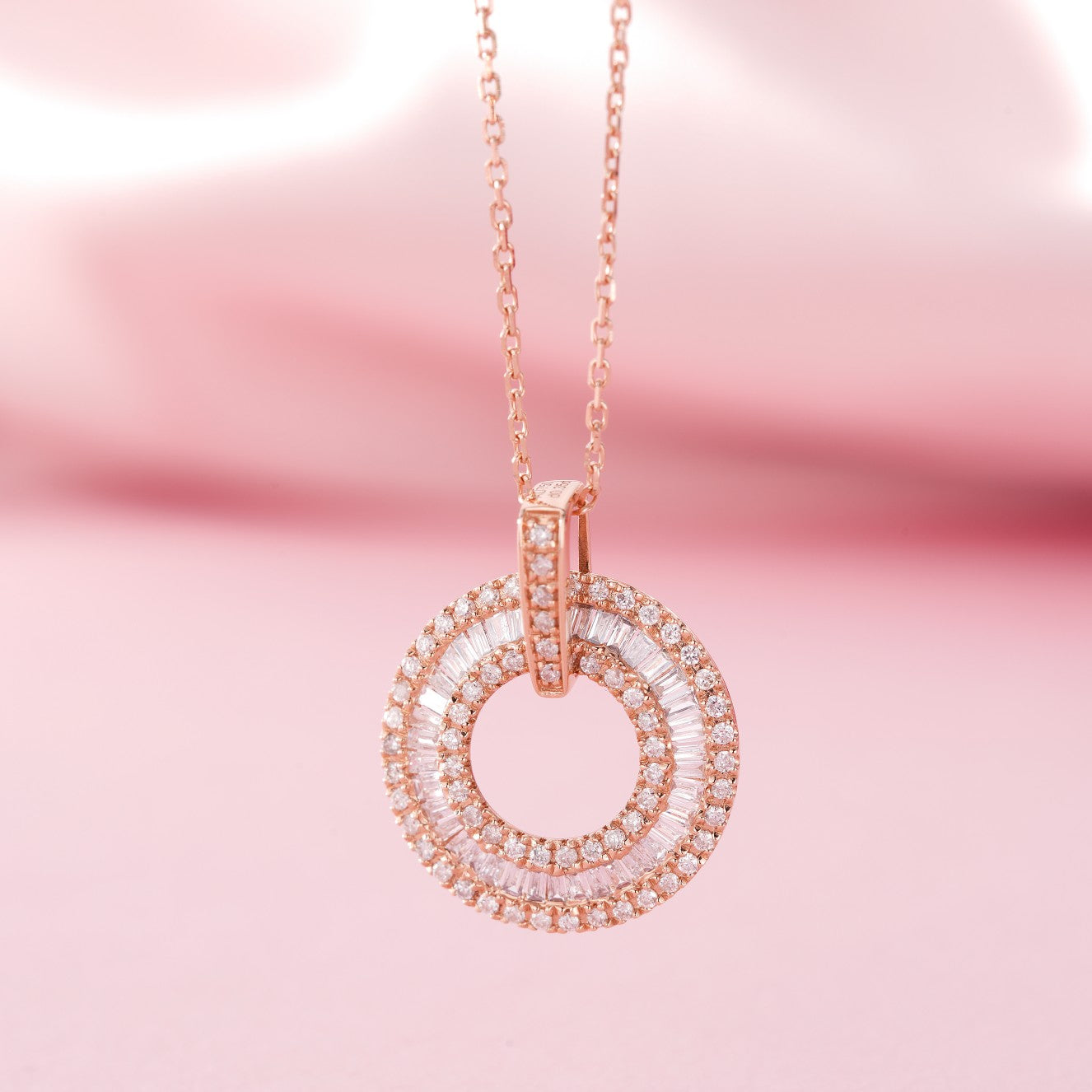 18K Diamond Circle Step Cut Necklace - Elegant Jewelry Piece - White Diamond Necklace