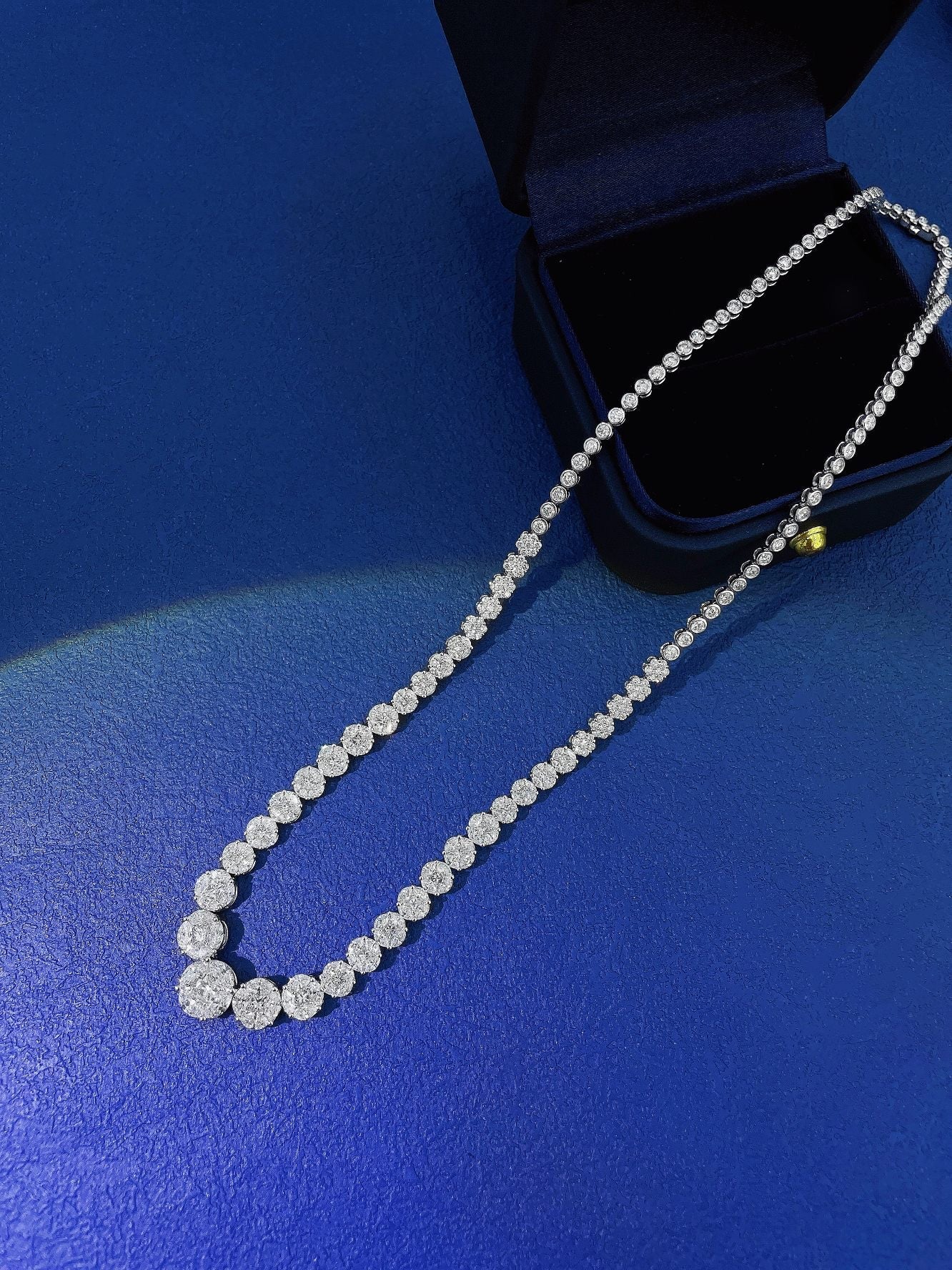 18K Diamond-Encrusted Coin Pendant Necklace - Luxury Jewelry - White Diamond Chain