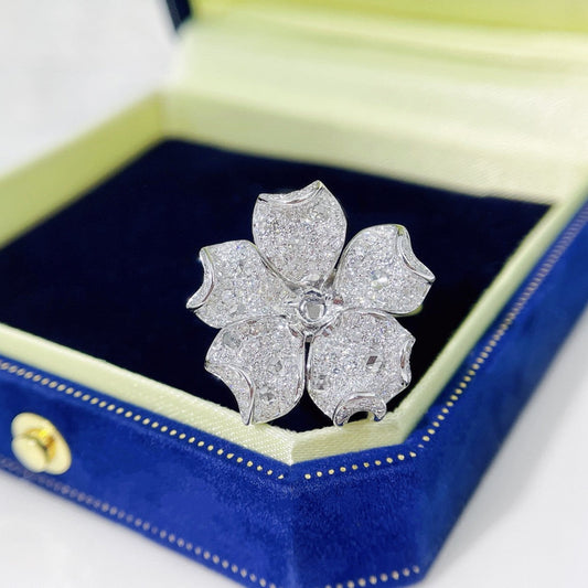 18K Diamond Five-Petal Flower Pendant with Adjustable Ring Size - Elegant Jewelry - Empty tray