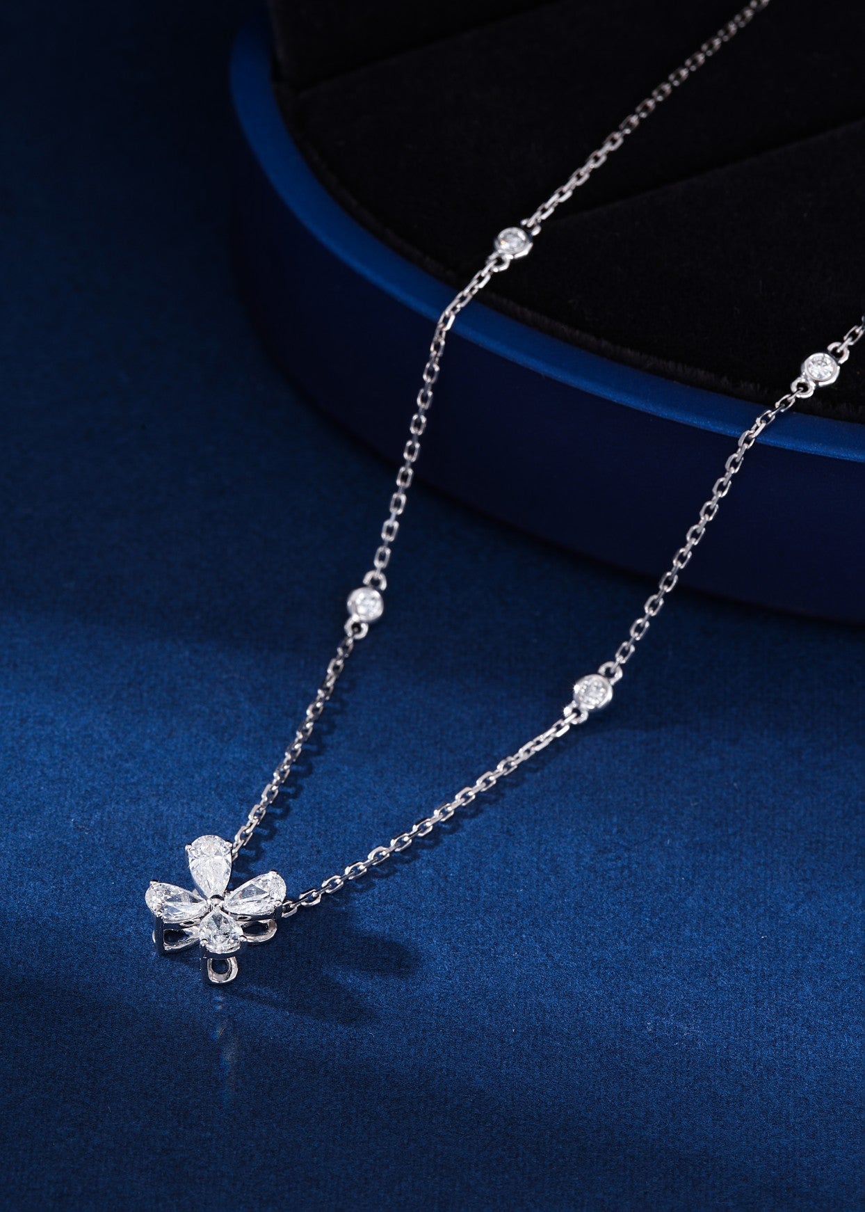 18K Diamond Four-Leaf Clover Bubble Universal Clasp Necklace - Exquisite Jewelry - White Diamond Chain