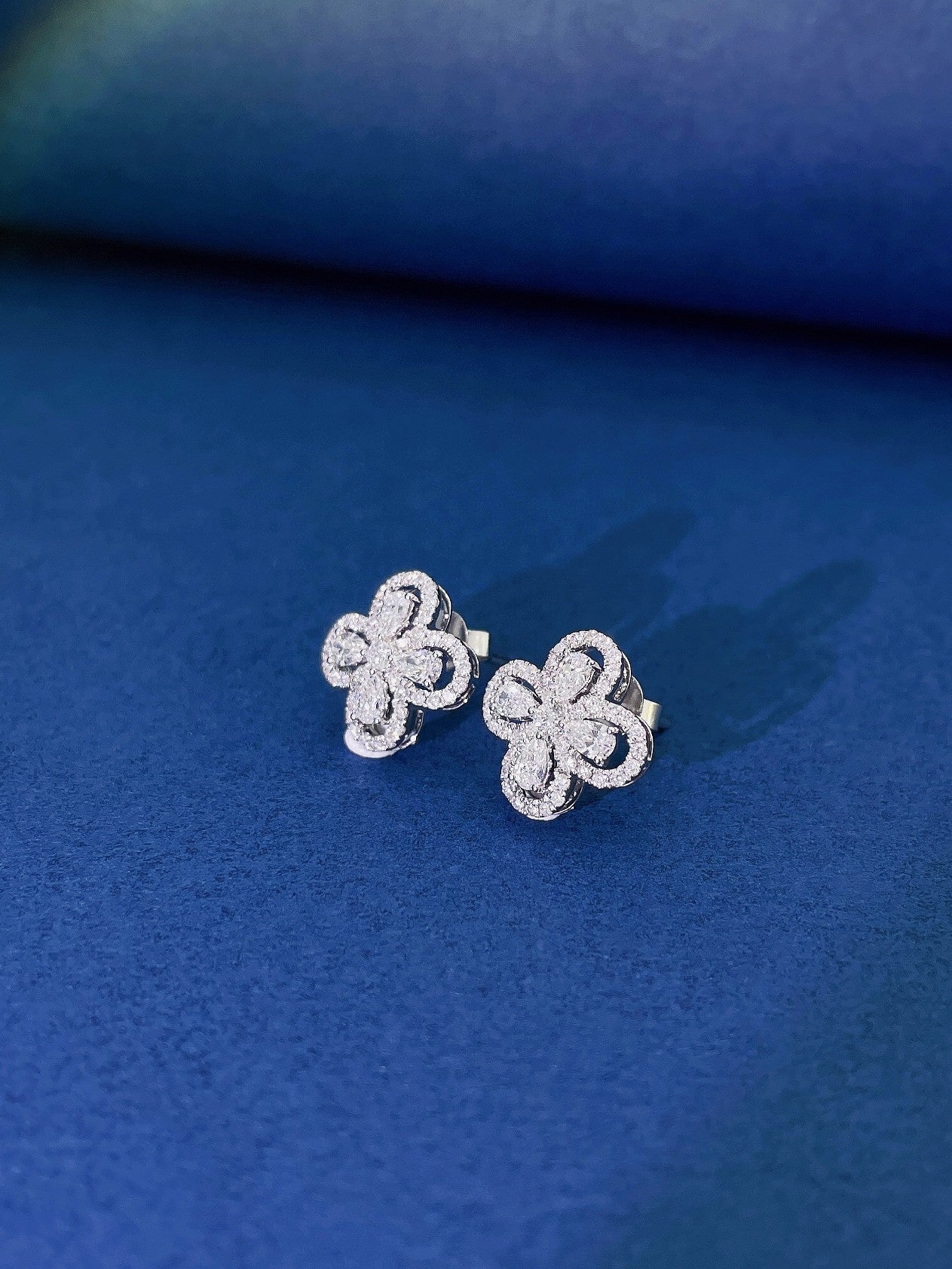 18K Diamond Four-Leaf Clover Drop Earrings with Surrounding Stones - Jeweler.Jewelry