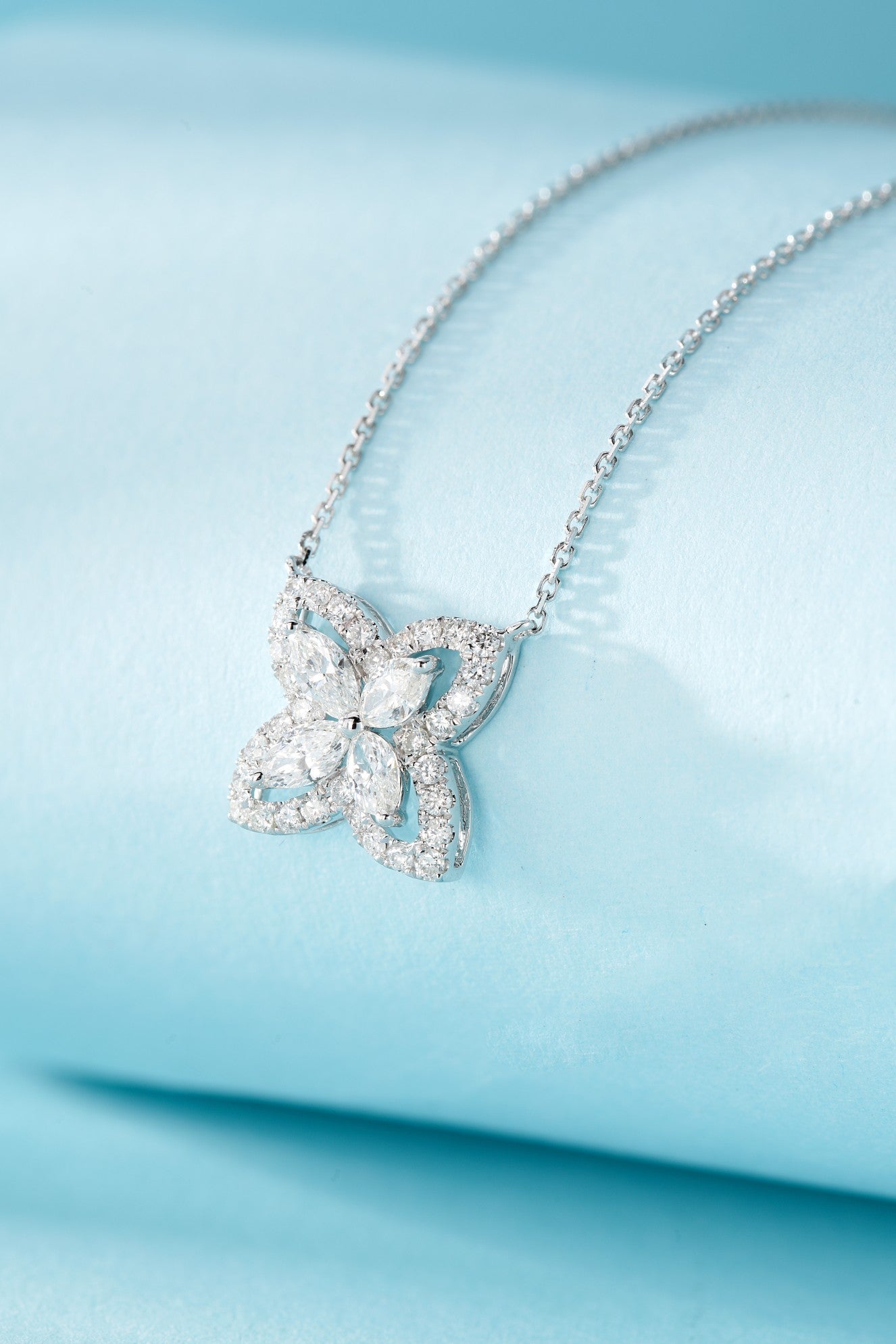 18K Diamond Four-Leaf Marquise Necklace - Exquisite Jewelry - White Diamond Necklace