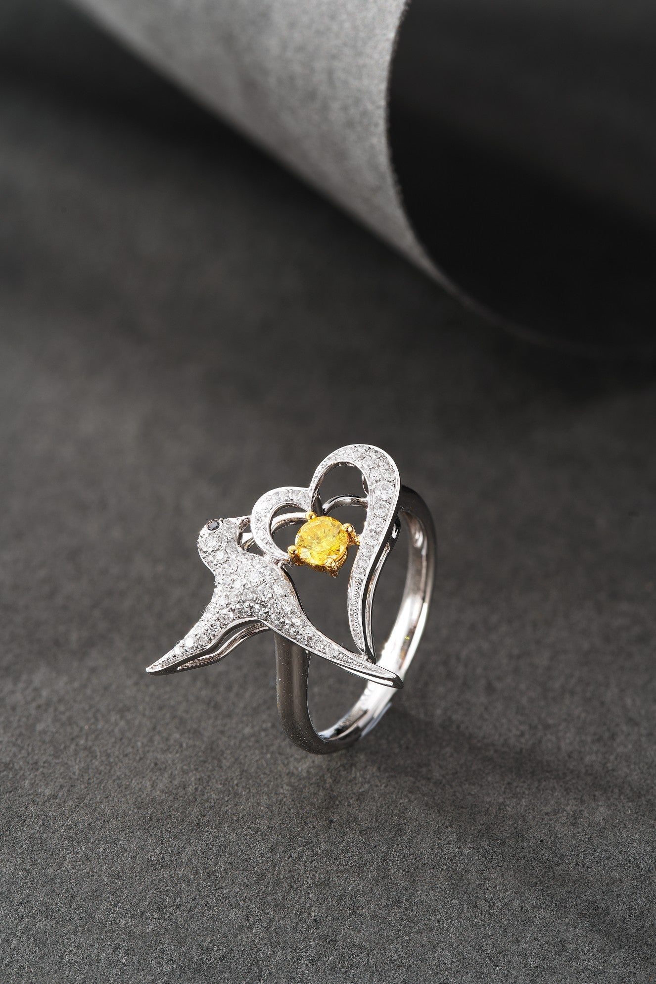 18K Diamond Heart-Shaped Spring Swallow Ring - Premium Jewelry - Yellow Diamond Ring