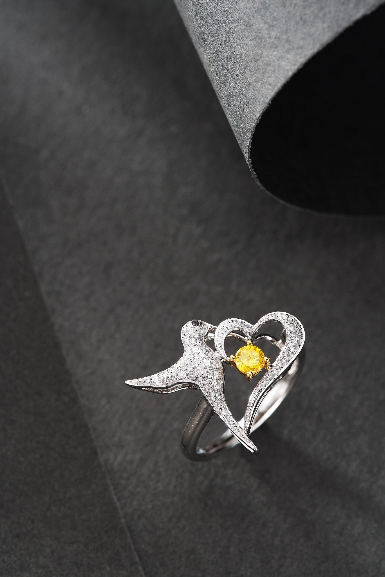 18K Diamond Heart-Shaped Spring Swallow Ring - Premium Jewelry - Yellow Diamond Ring