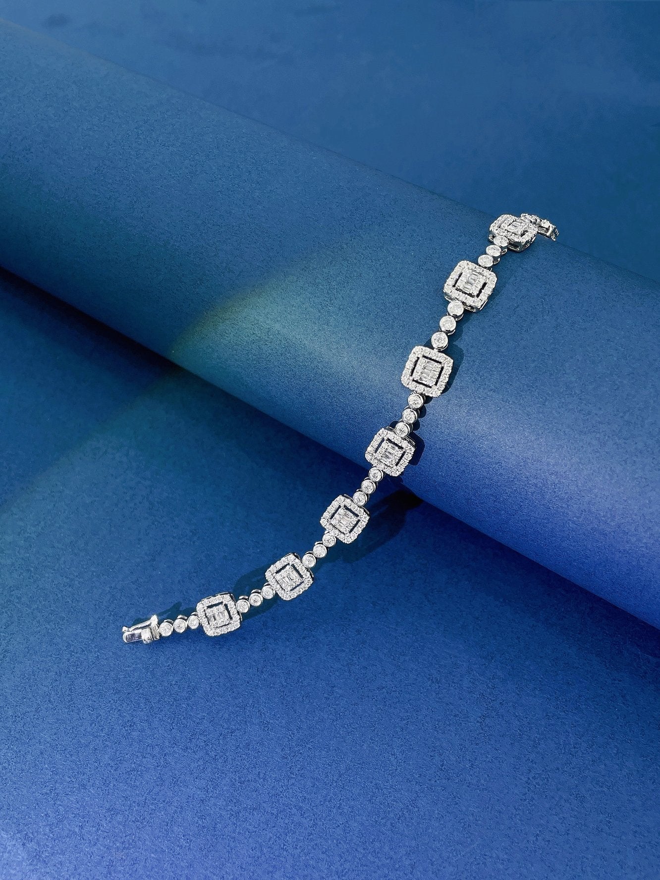 18K Diamond Ice Cube Full Diamond Bracelet - Luxurious Jewelry Collection - White Diamond Bracelet