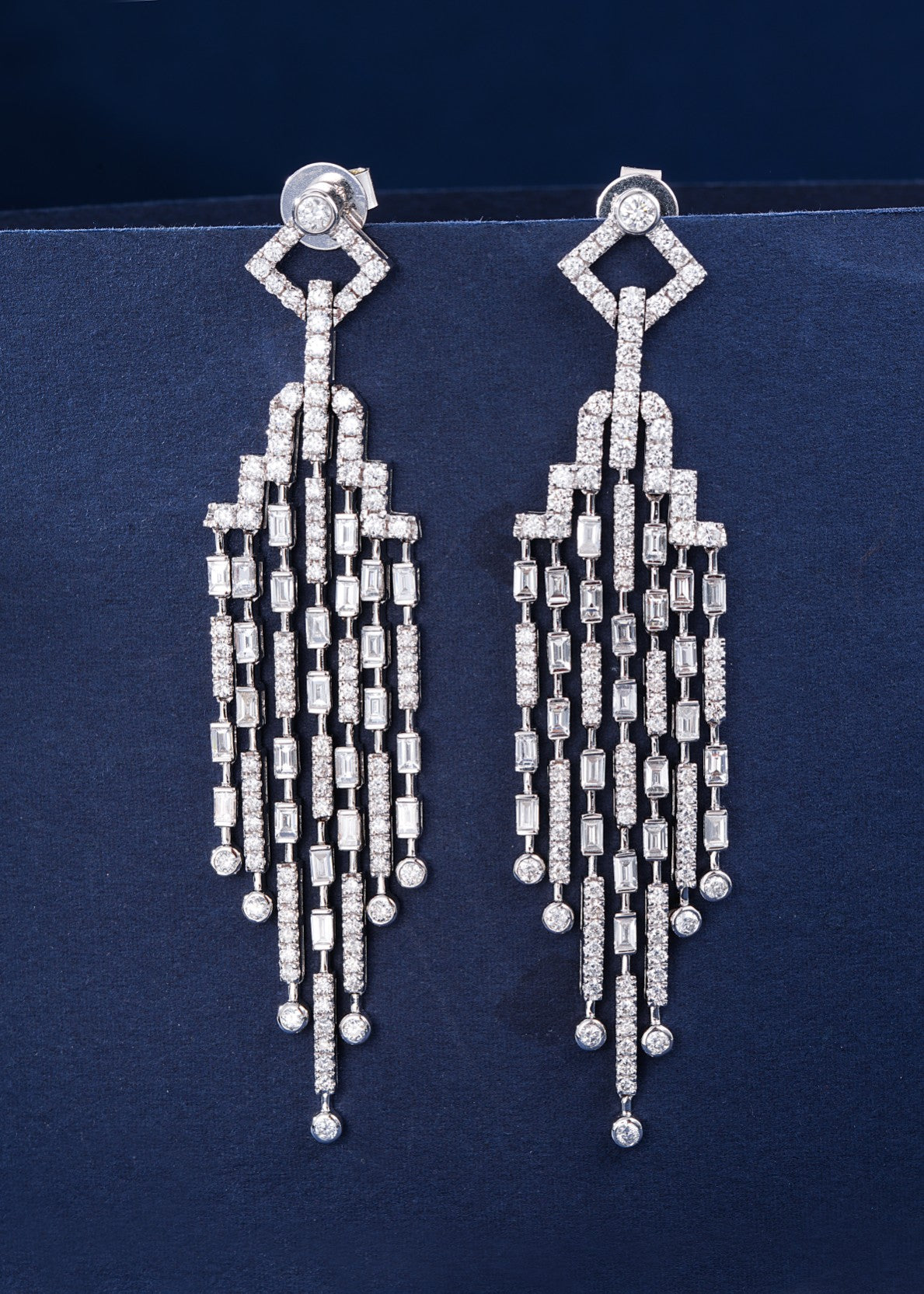 18K Diamond Kite Dangle Earrings - Exquisite Jewelry Jeweler.Jewelry