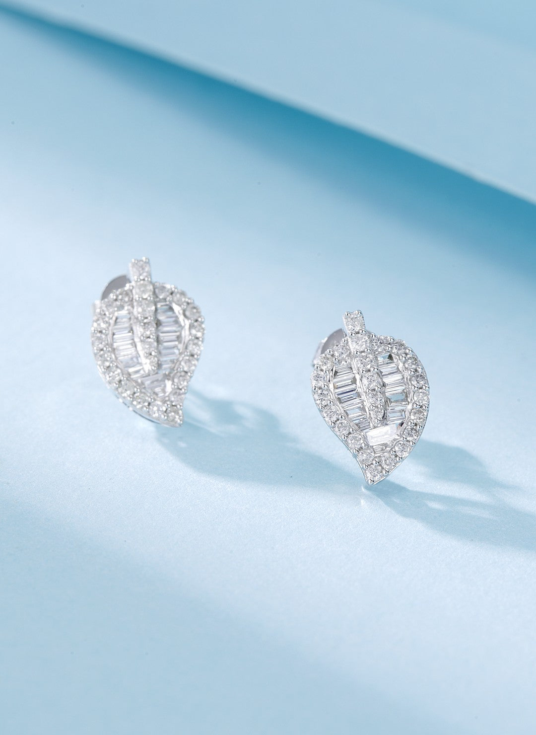 18K Diamond Leaf Step-Cut Stud Earrings - Jeweler.Jewelry