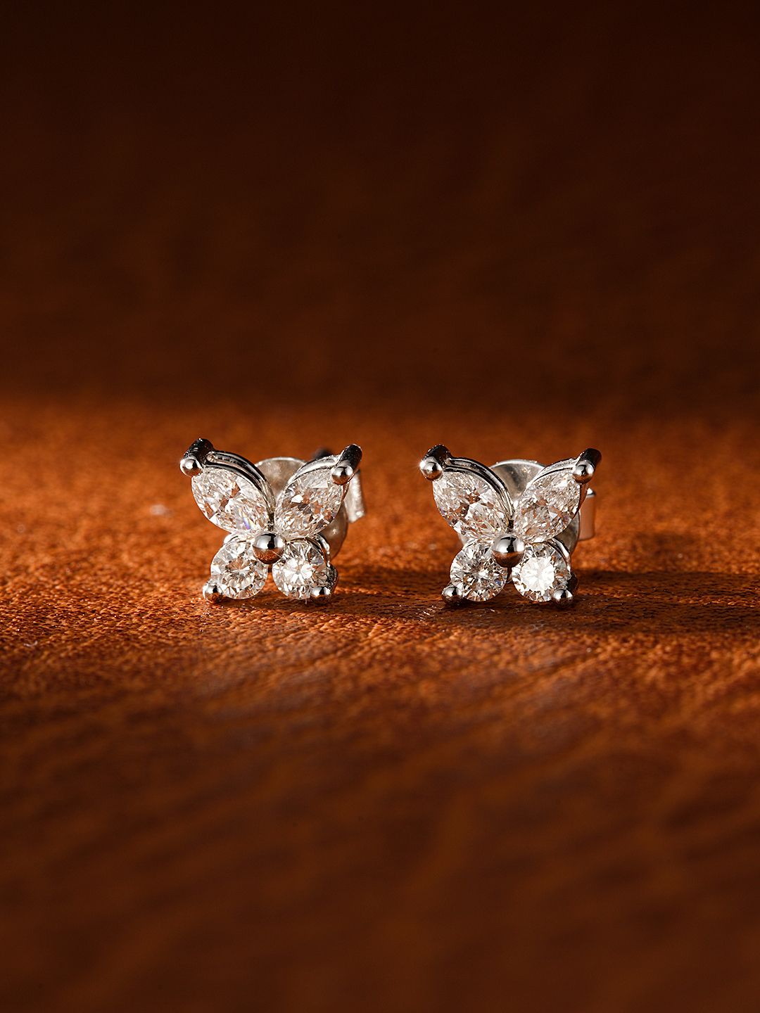 18K Diamond Marquise and Round Cut Earrings - Jeweler.Jewelry