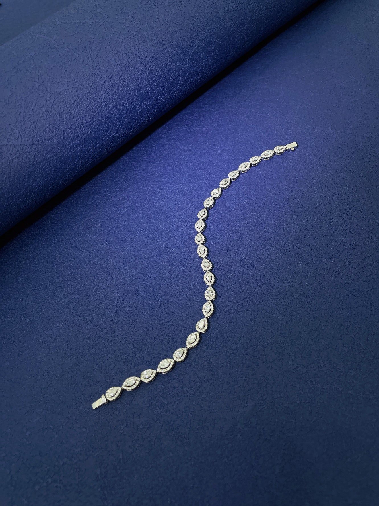 18K Diamond Marquise & Drop Shape Bracelet - SL045 - White Diamond Bracelet