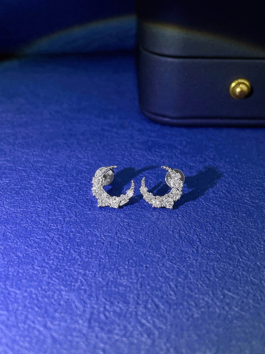 18K Diamond Moon Earrings - Luxurious Jewelry Piece - Jeweler.Jewelry