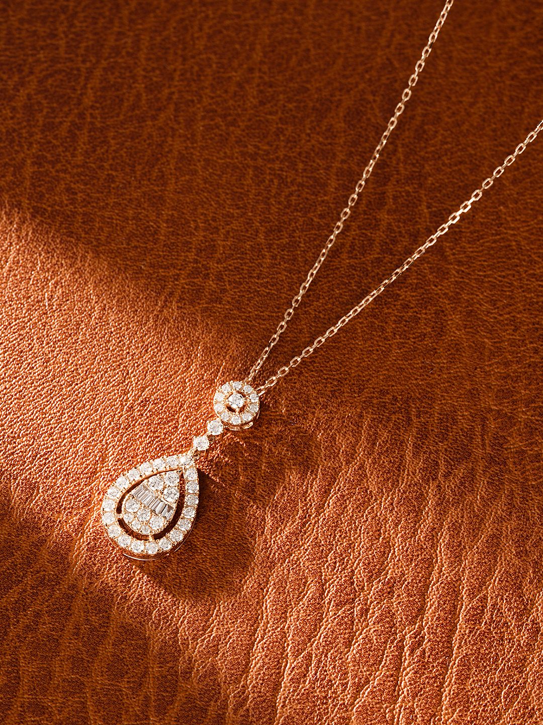 18K Diamond Openwork Waterdrop Necklace - Luxury Jewelry - White Diamond Necklace