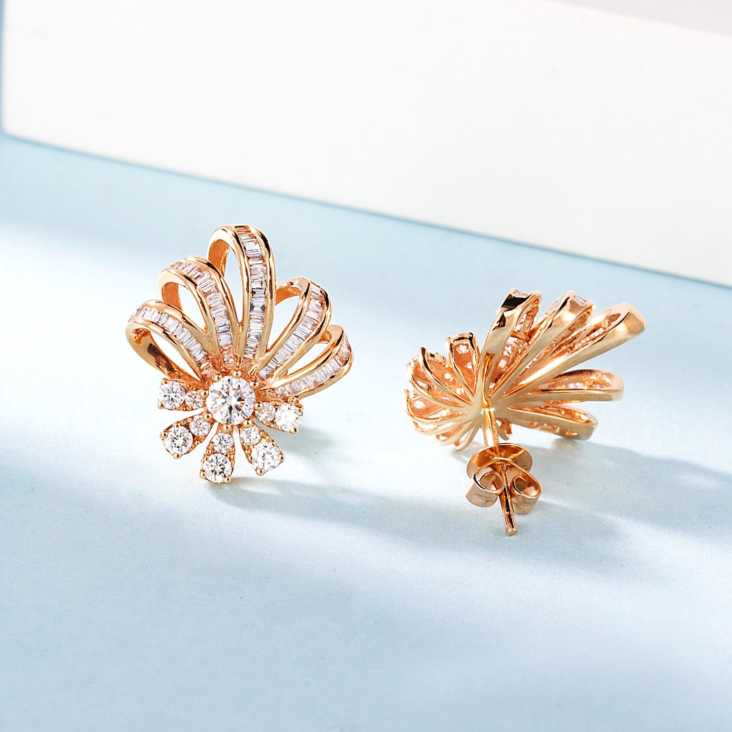 18K Diamond Petal Earrings - Luxury Jewelry - Jeweler.Jewelry