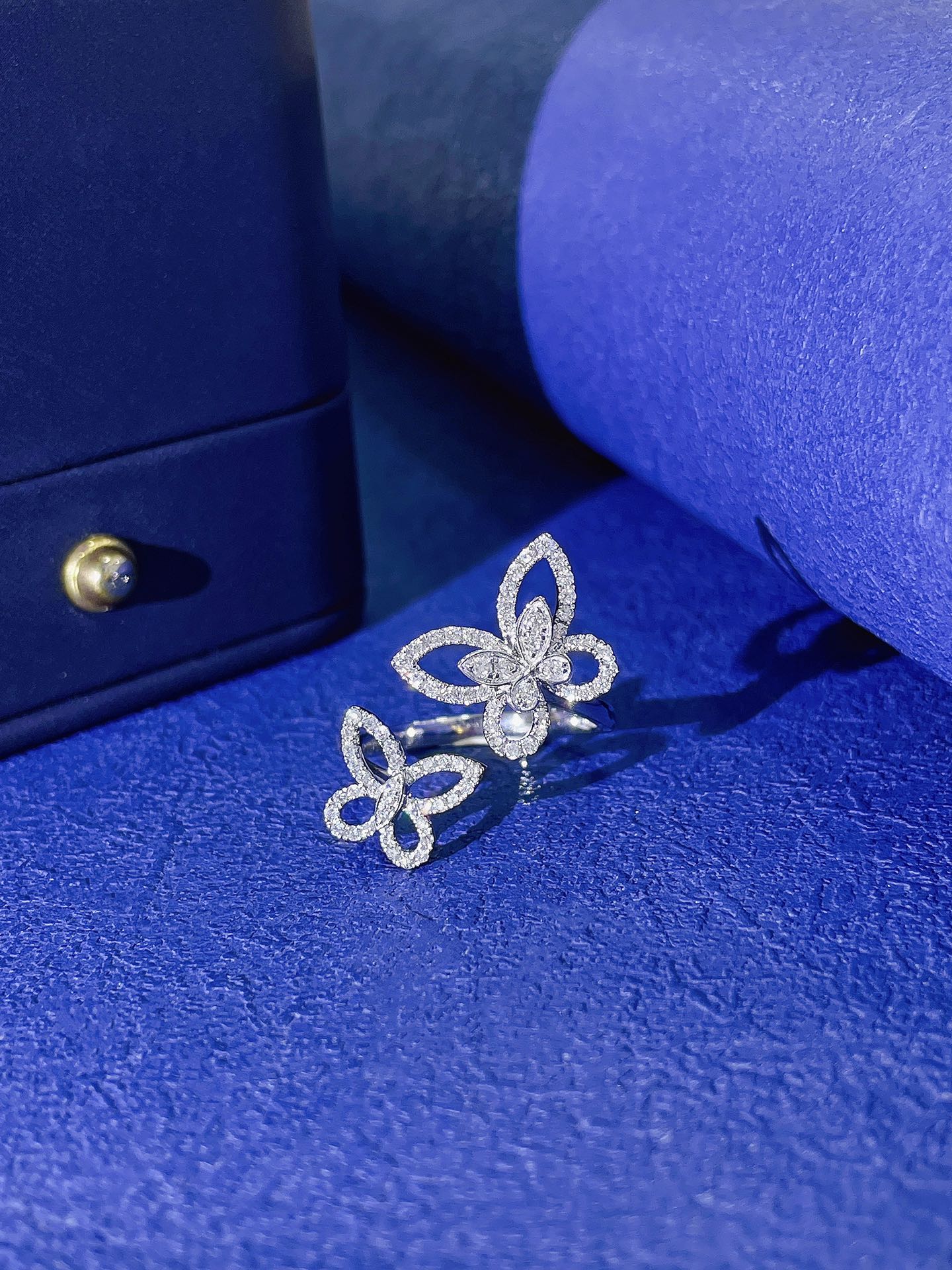 18K Diamond Phantom Double Butterfly Ring | Premium Jewelry - White Diamond Ring