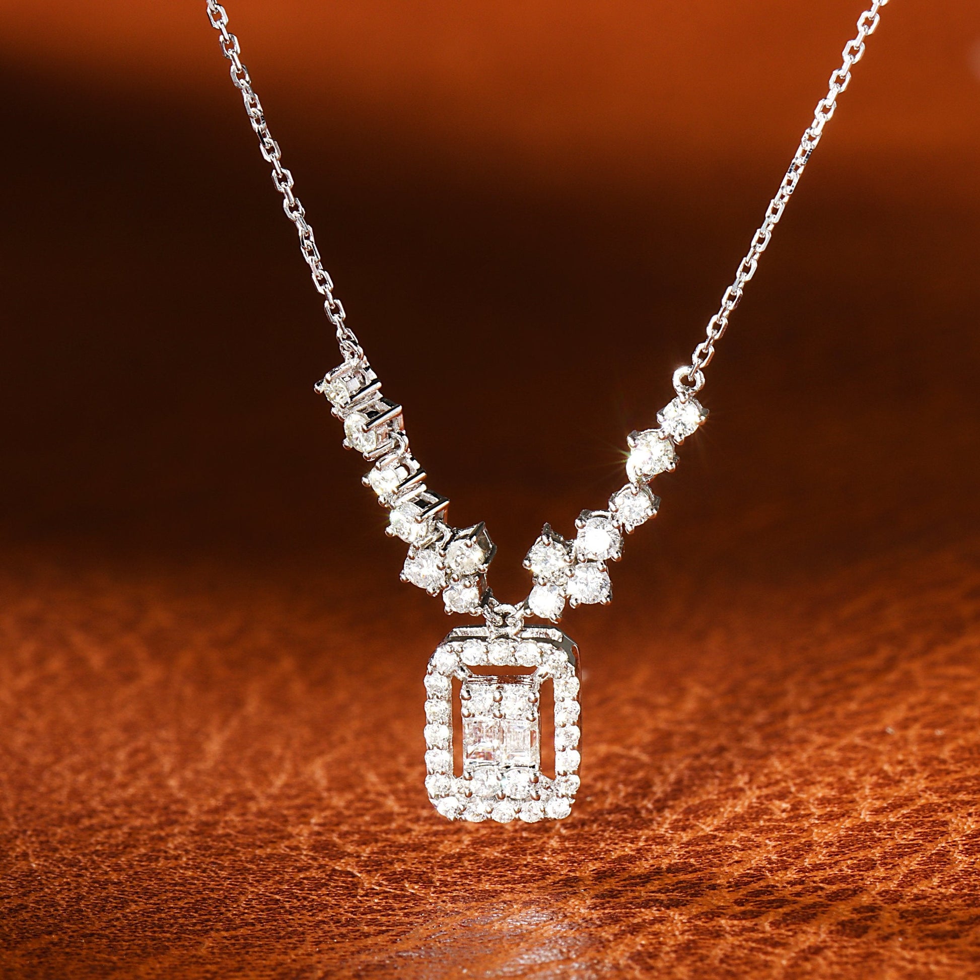 18K Diamond Rectangle Candy Light Luxury Necklace - Exquisite Jewelry - White Diamond Necklace