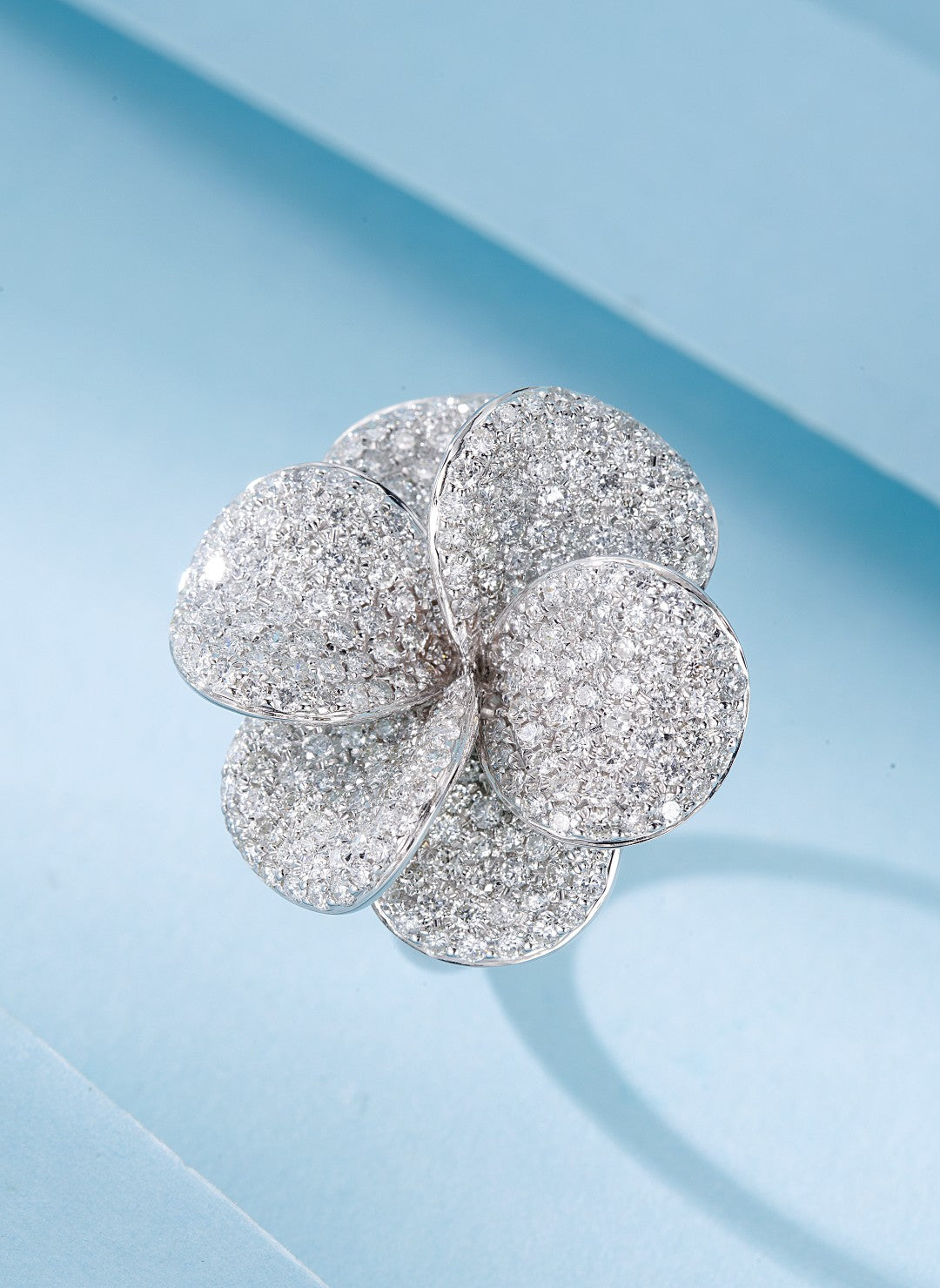 18K Diamond Rotating Six-Petal Flower Ring | Premium Jewelry - White Diamond Ring