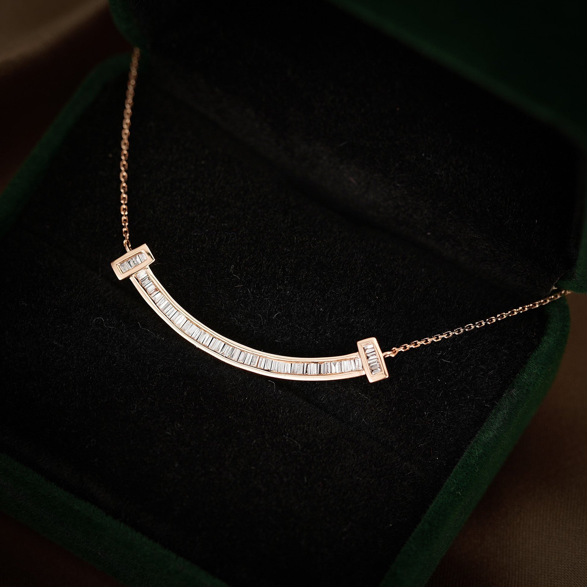 18K Diamond Smile Necklace - Elegant Jewelry Piece - White Diamond Necklace