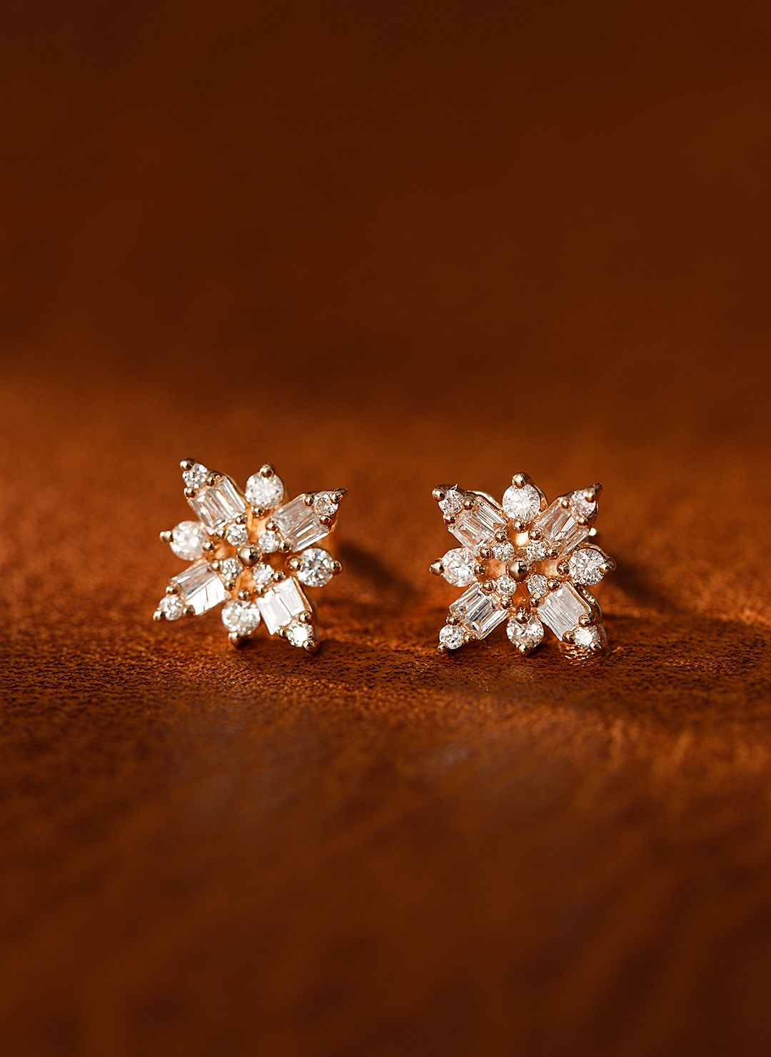 18K Diamond Snowflake Earrings - Mini Size - Jeweler.Jewelry