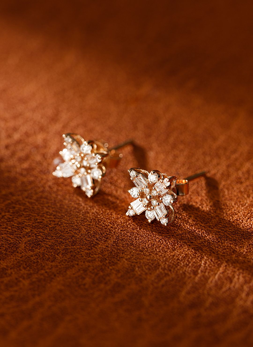 18K Diamond Snowflake Earrings - Mini Size - Jeweler.Jewelry