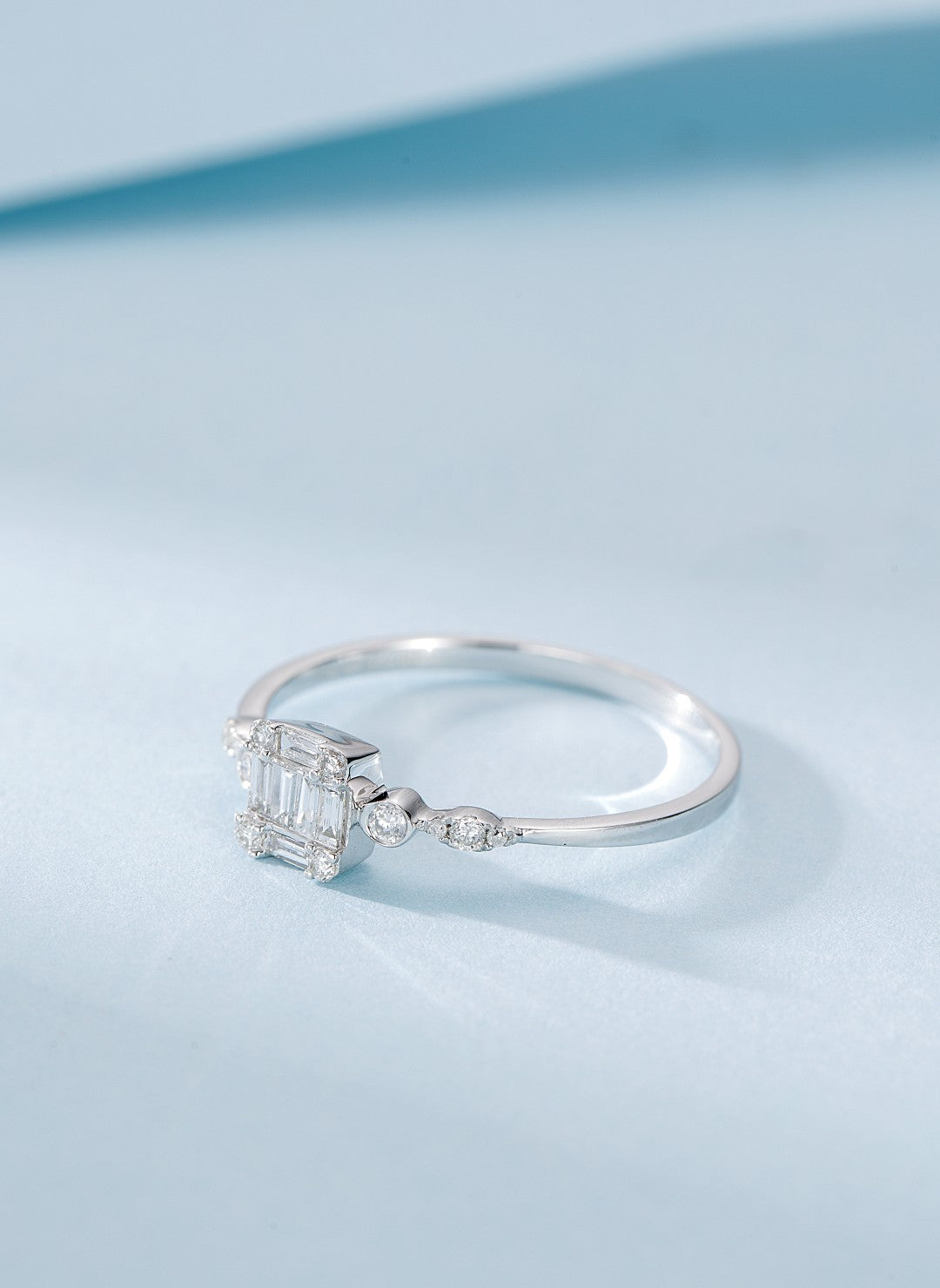 18K Diamond Square Candy Ring with Pavé Setting | Premium Jewelry - White Diamond Ring