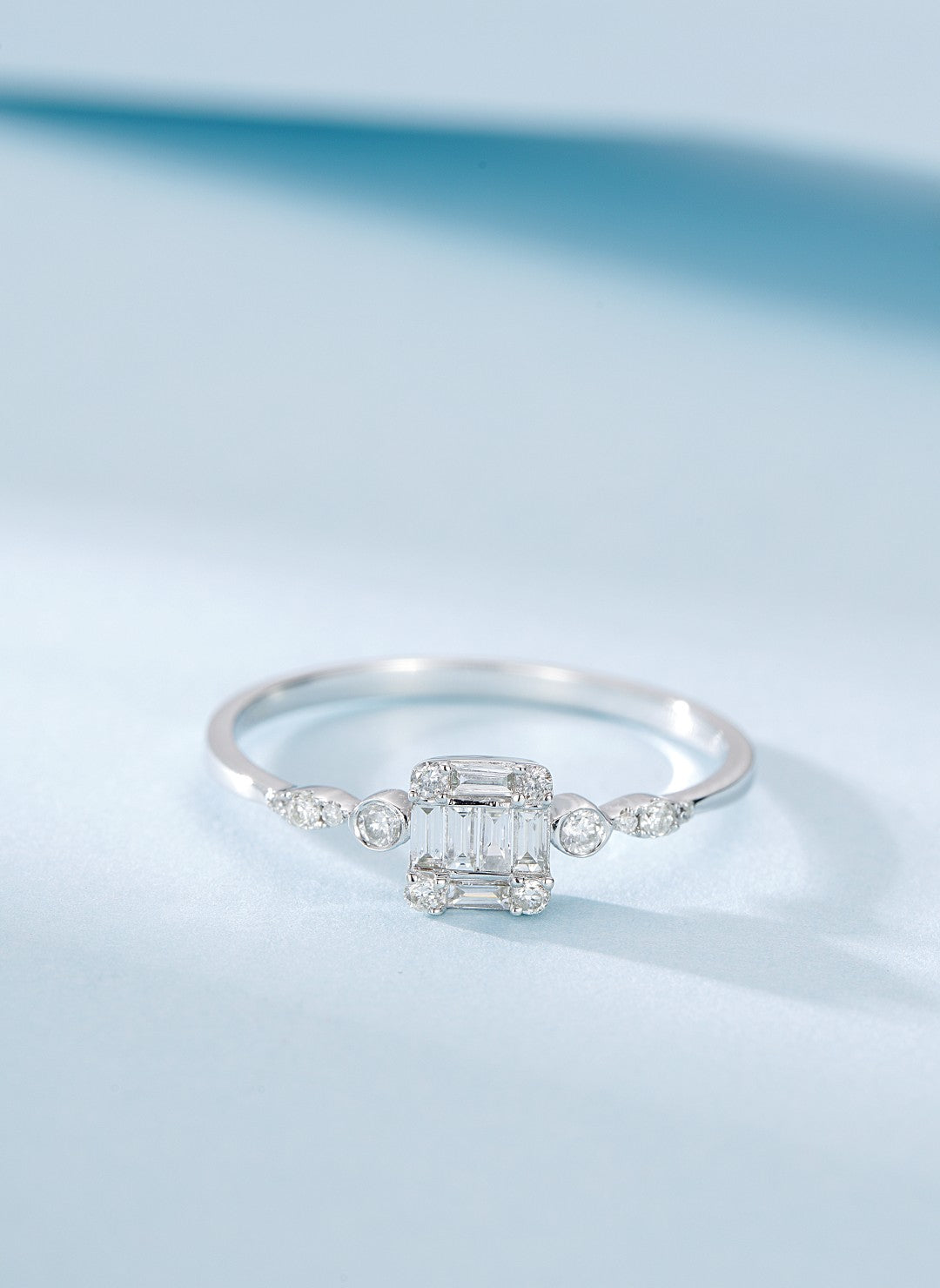 18K Diamond Square Candy Ring with Pavé Setting | Premium Jewelry - White Diamond Ring