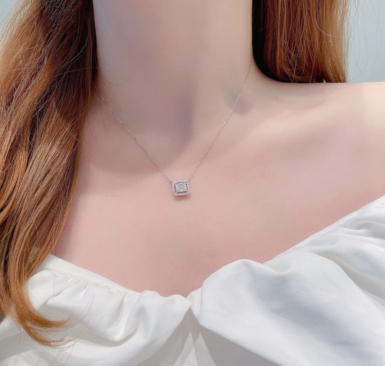 18K Diamond Square Pendant Necklace – Luxurious Jewelry Piece - White Diamond Necklace