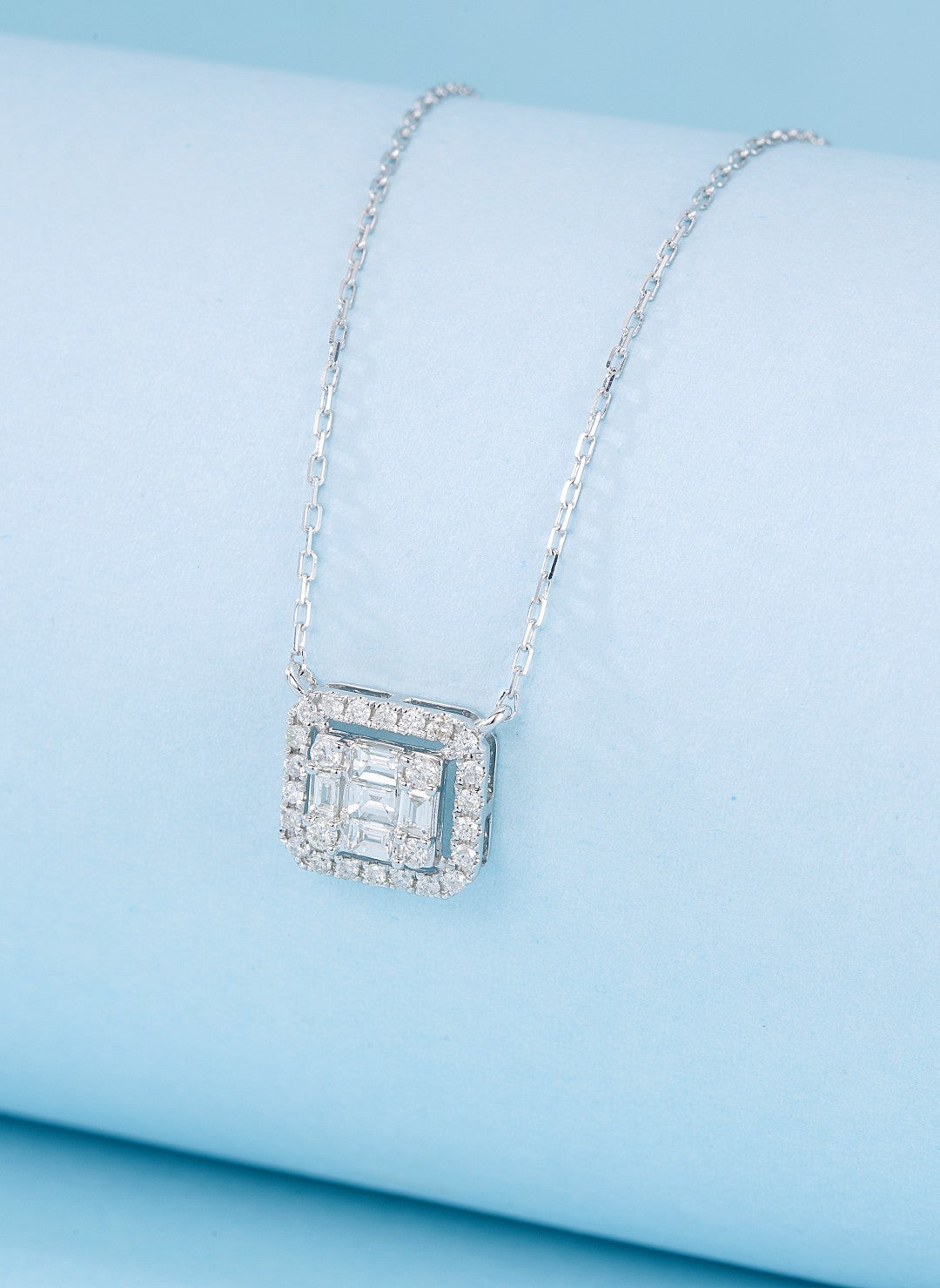 18K Diamond Square Pendant Necklace – Luxurious Jewelry Piece - White Diamond Necklace