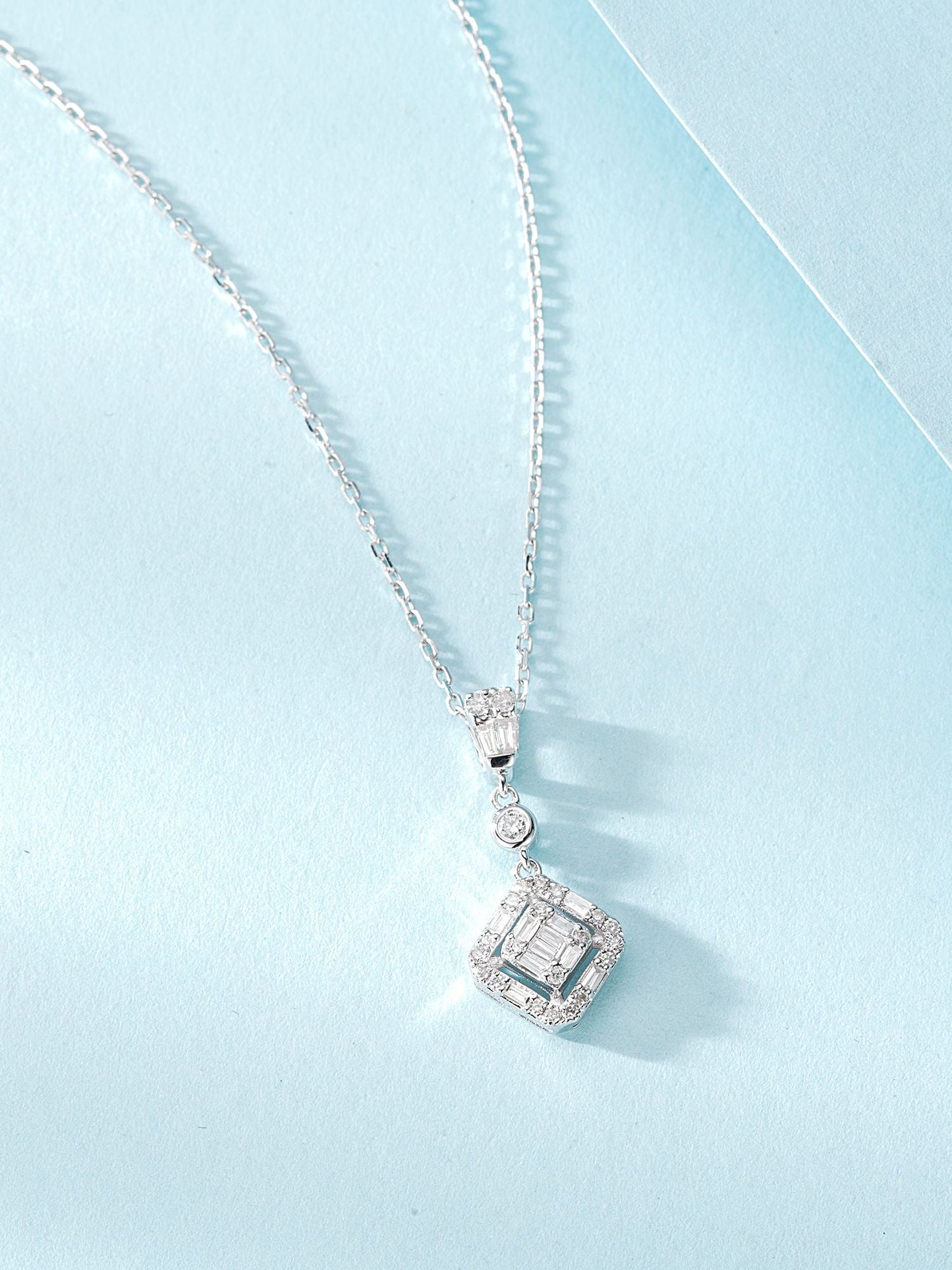 18K Diamond Square Sugar Jewelry - Elegant and Sparkling Choice - White Diamond Necklace