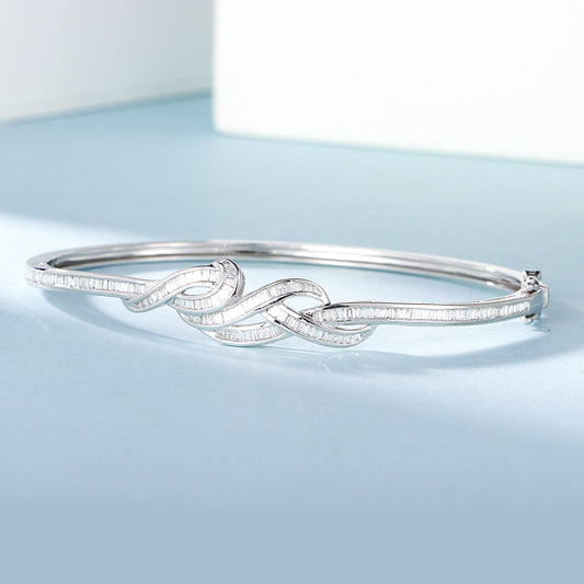 18K Diamond Step-Cut Swirl Bracelet - Exquisite Jewelry Piece - White Diamond Bracelet