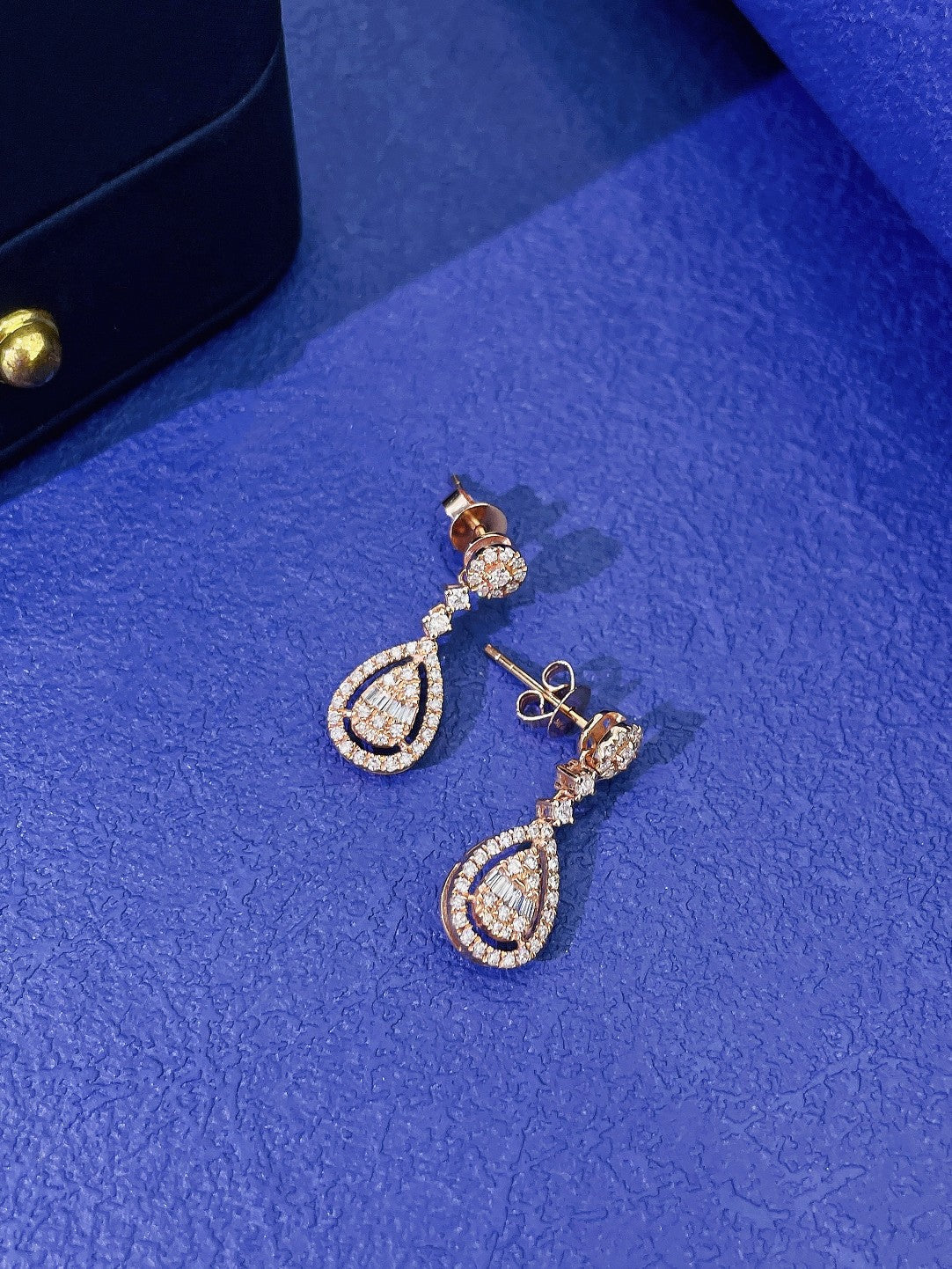 18K Diamond Waterdrop Earrings - Luxurious Jewelry Piece Jeweler.Jewelry