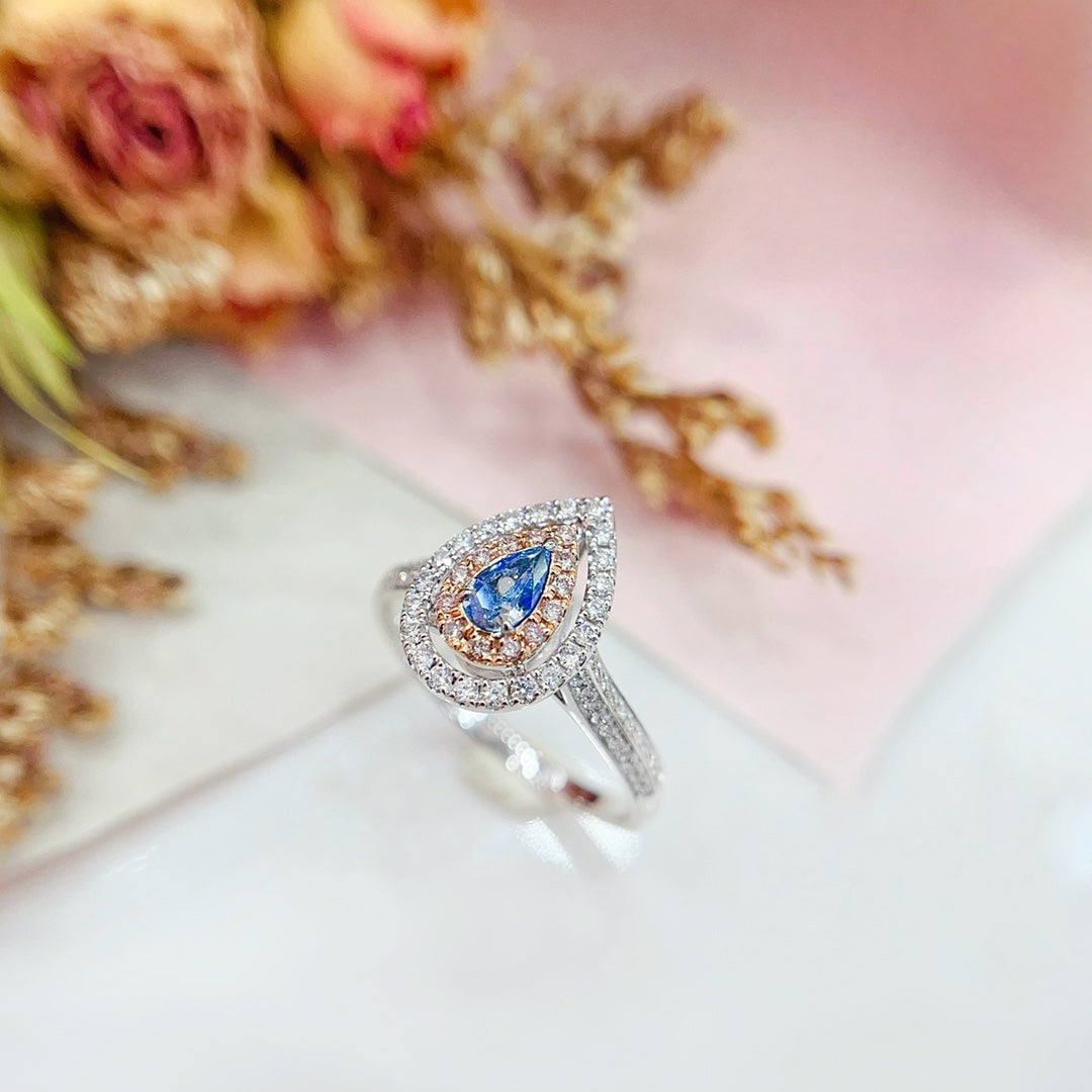 18K Gold Blue Diamond Drop Hollow Ring - Luxurious Jewelry - Blue Diamond Ring