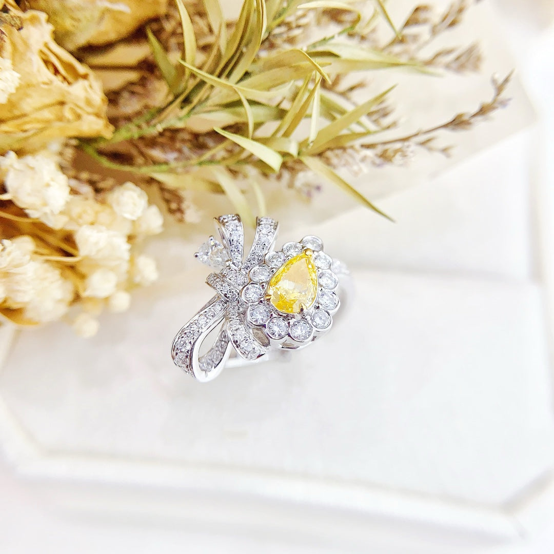 18K Gold Diamond Bowknot Ring - Elegant Jewelry Choice - Yellow Diamond Ring