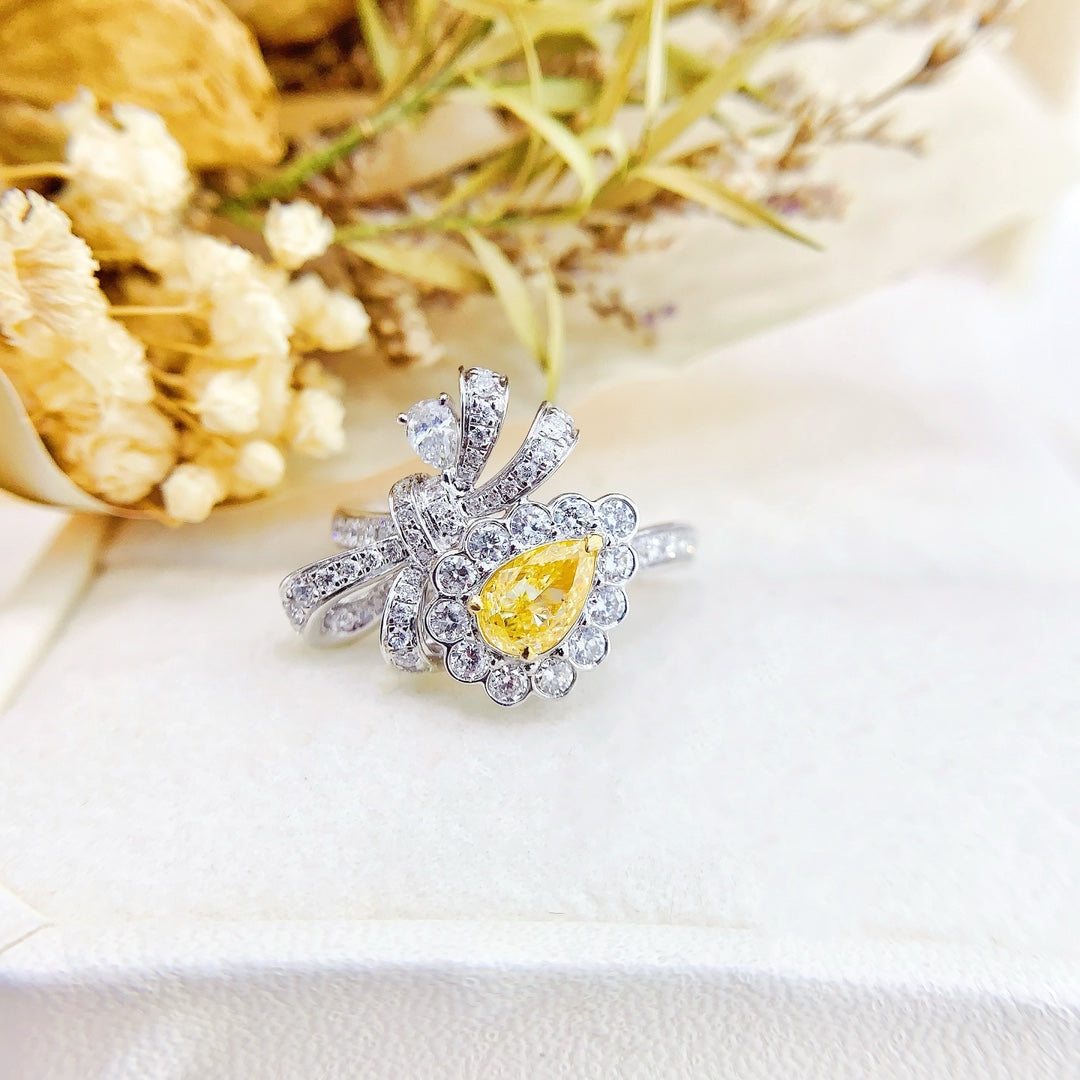 18K Gold Diamond Bowknot Ring - Elegant Jewelry Choice - Yellow Diamond Ring