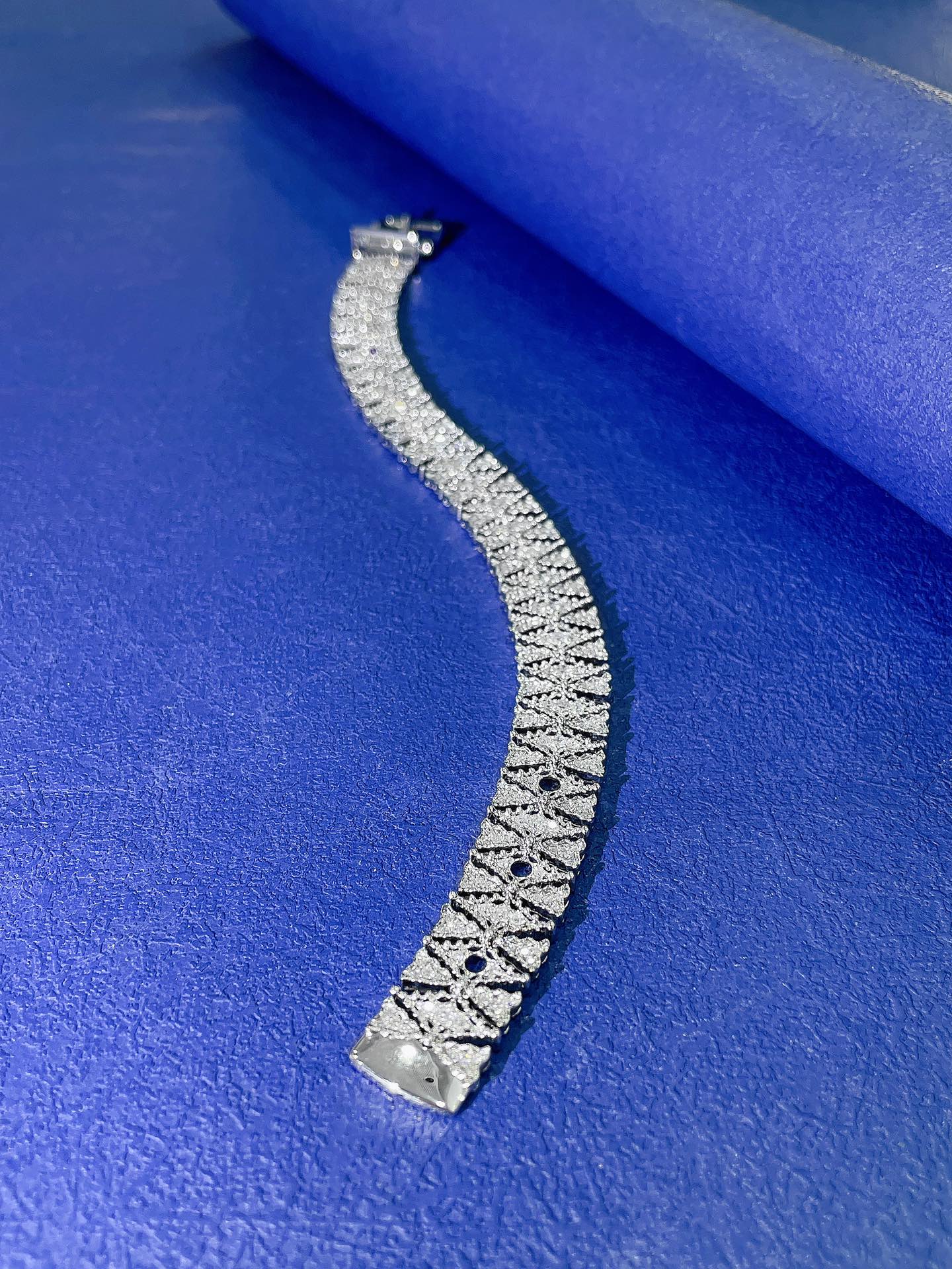 18K Gold Diamond Encrusted QL Bracelet - Luxury Jewelry - White Diamond Bracelet