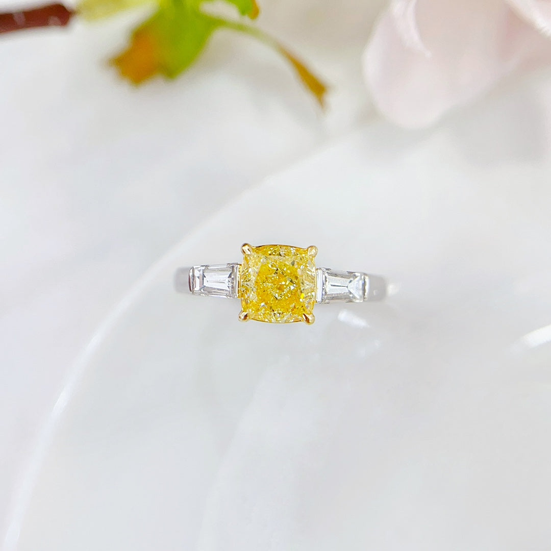 18K Gold Diamond GIA Cushion Cut Double-Tier Ring | Premium Jewelry - GIA Yellow Diamond Ring