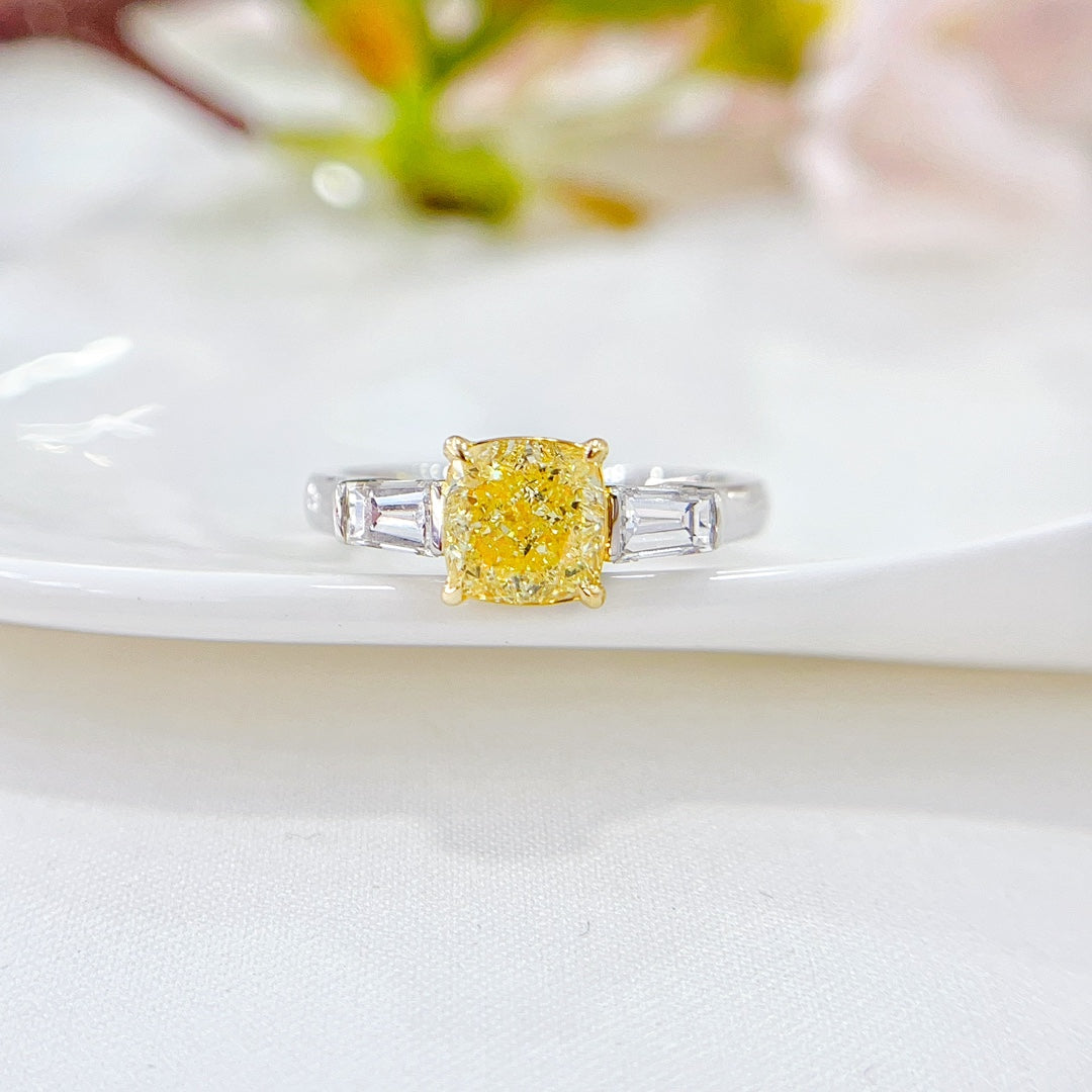 18K Gold Diamond GIA Cushion Cut Double-Tier Ring | Premium Jewelry - GIA Yellow Diamond Ring