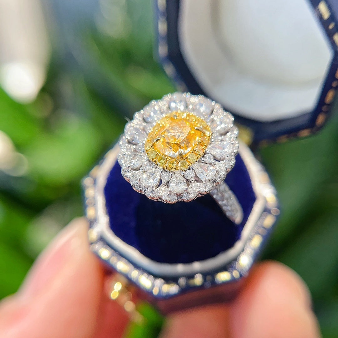 18K Gold Diamond Oval Cluster Two-Way Wear Ring | Premium Jewelry - Yellow Diamond Ring