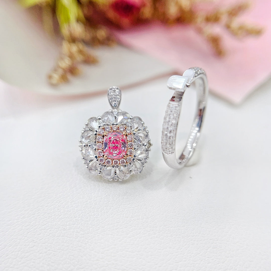 18K Gold Diamond Pillow-Shaped Ring with Dual-Wear Design - Premium Jewelry - Pink Diamond Ring