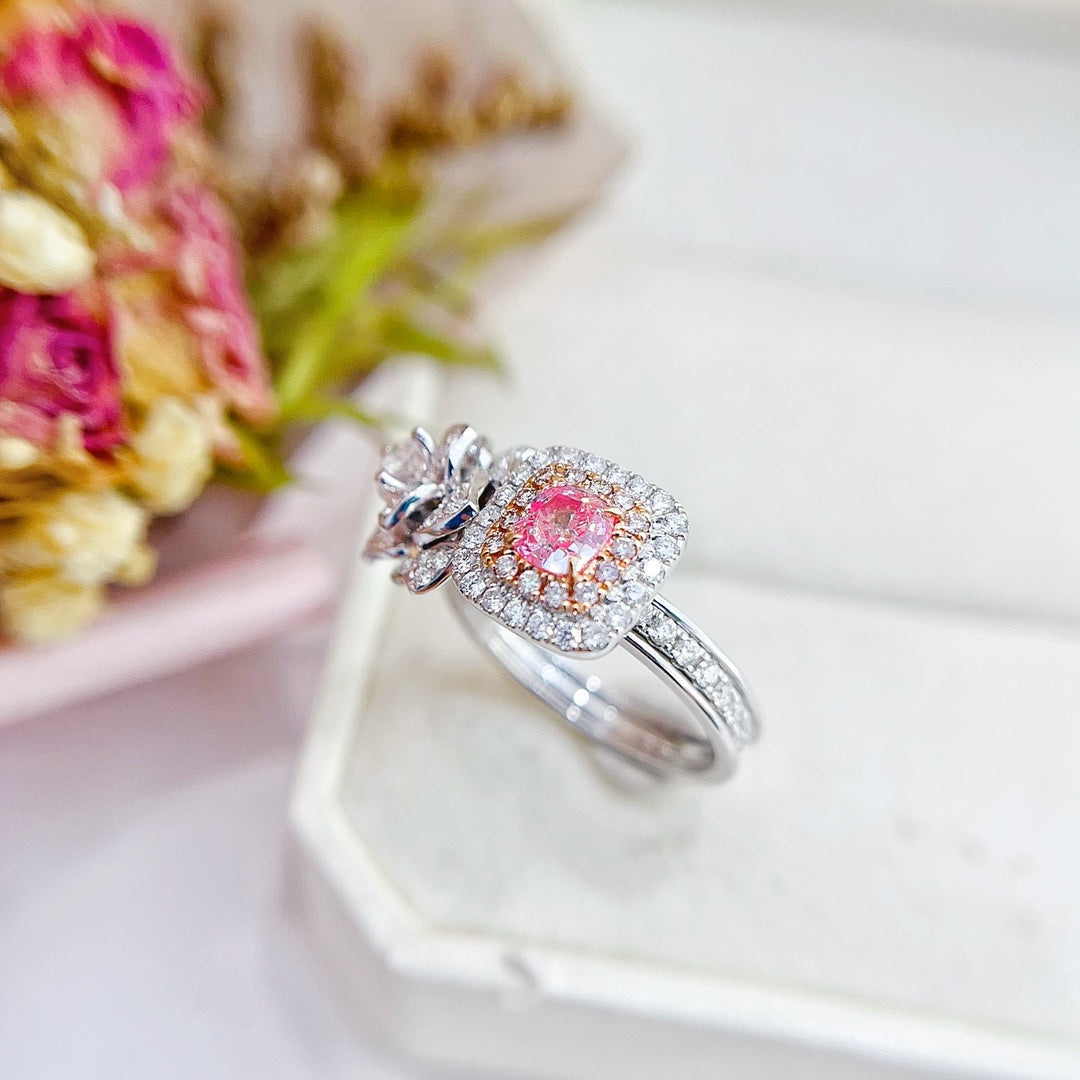 18K Gold Diamond Ring with GIA Pillow-Shaped Marquise Flower Design - GIA Pink Diamond Ring