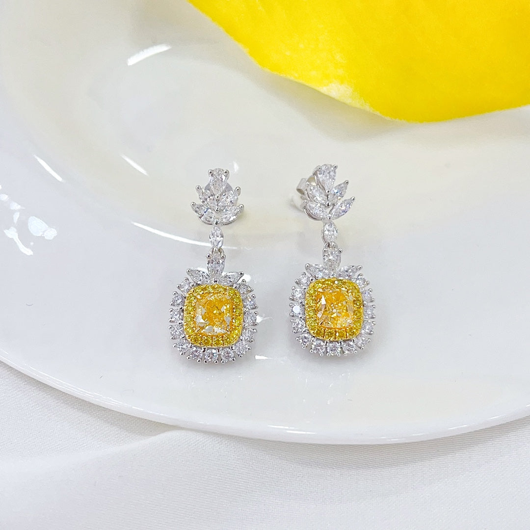 18K Gold Diamond Wheat-Shaped Cushion Halo Earrings Jeweler.Jewelry