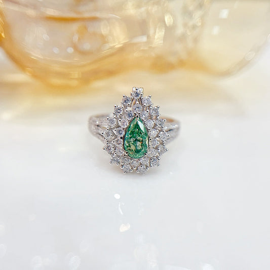 18K Gold Green Diamond Drop Pendant with Dual-Wear Design - Premium Jewelry - Green Diamond Ring