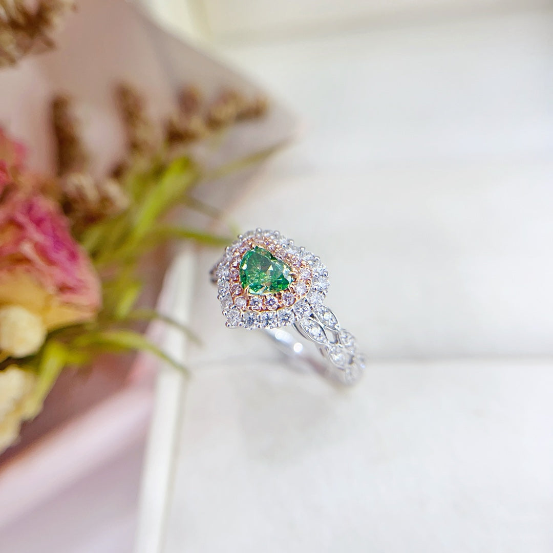 18K Gold Green Diamond Heart & Marquise Shape Arm Ring Jewelry - Green Diamond Ring